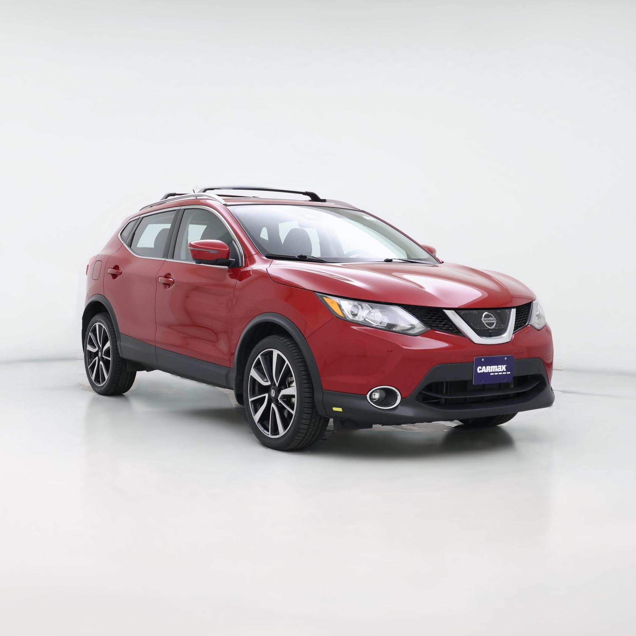 Thumbnail: 2017 Nissan Rogue Sport - 1