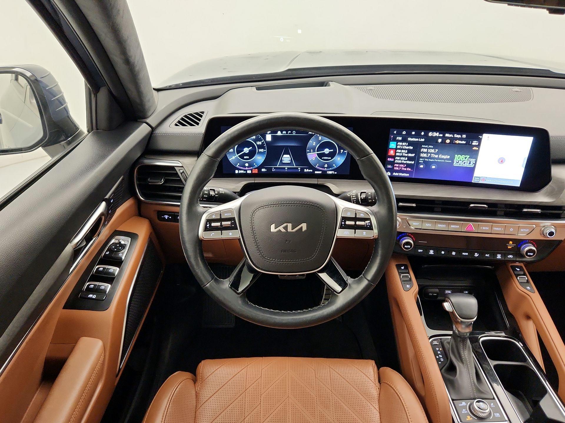 Thumbnail: 2023 Kia Telluride - 10