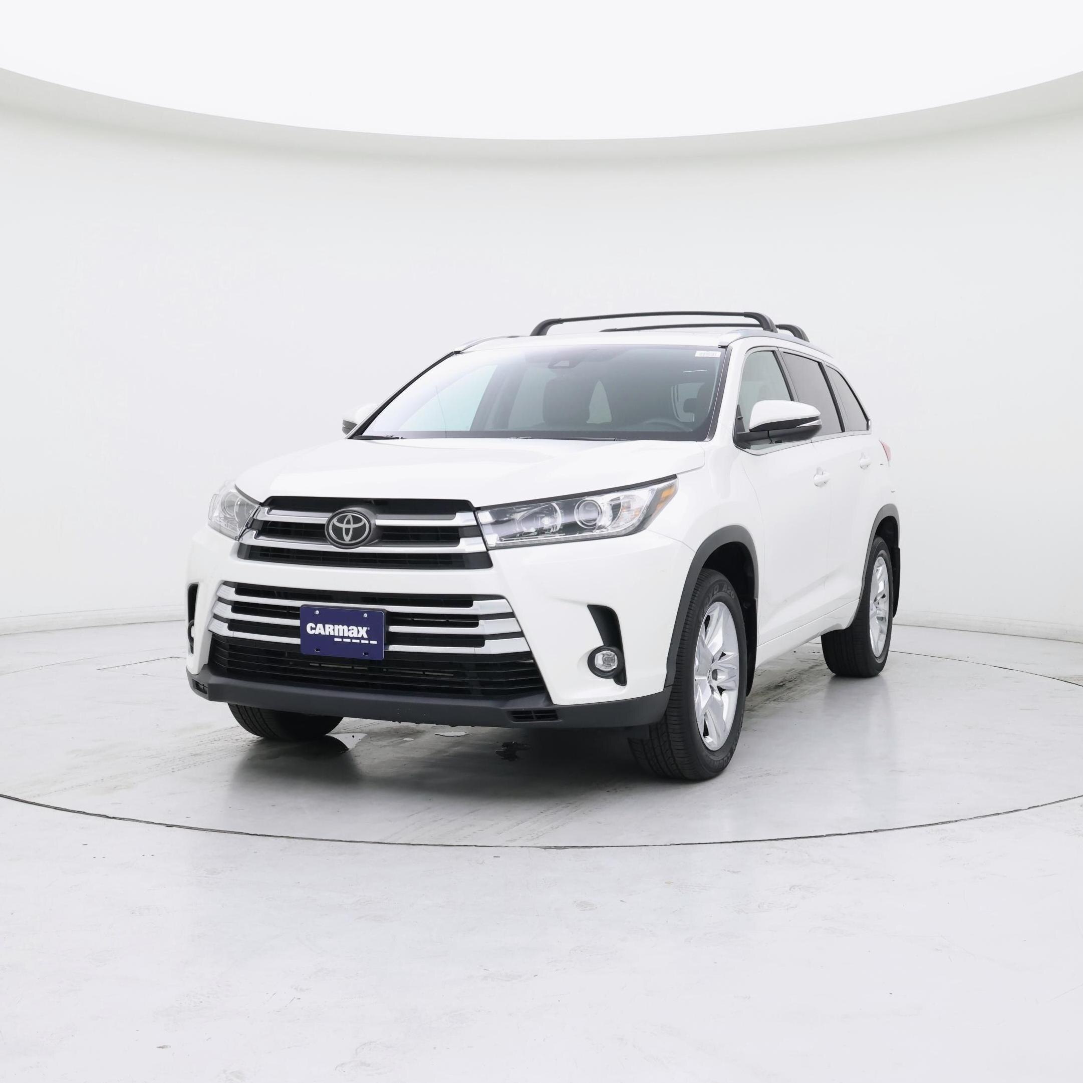 Thumbnail: 2019 Toyota Highlander - 4