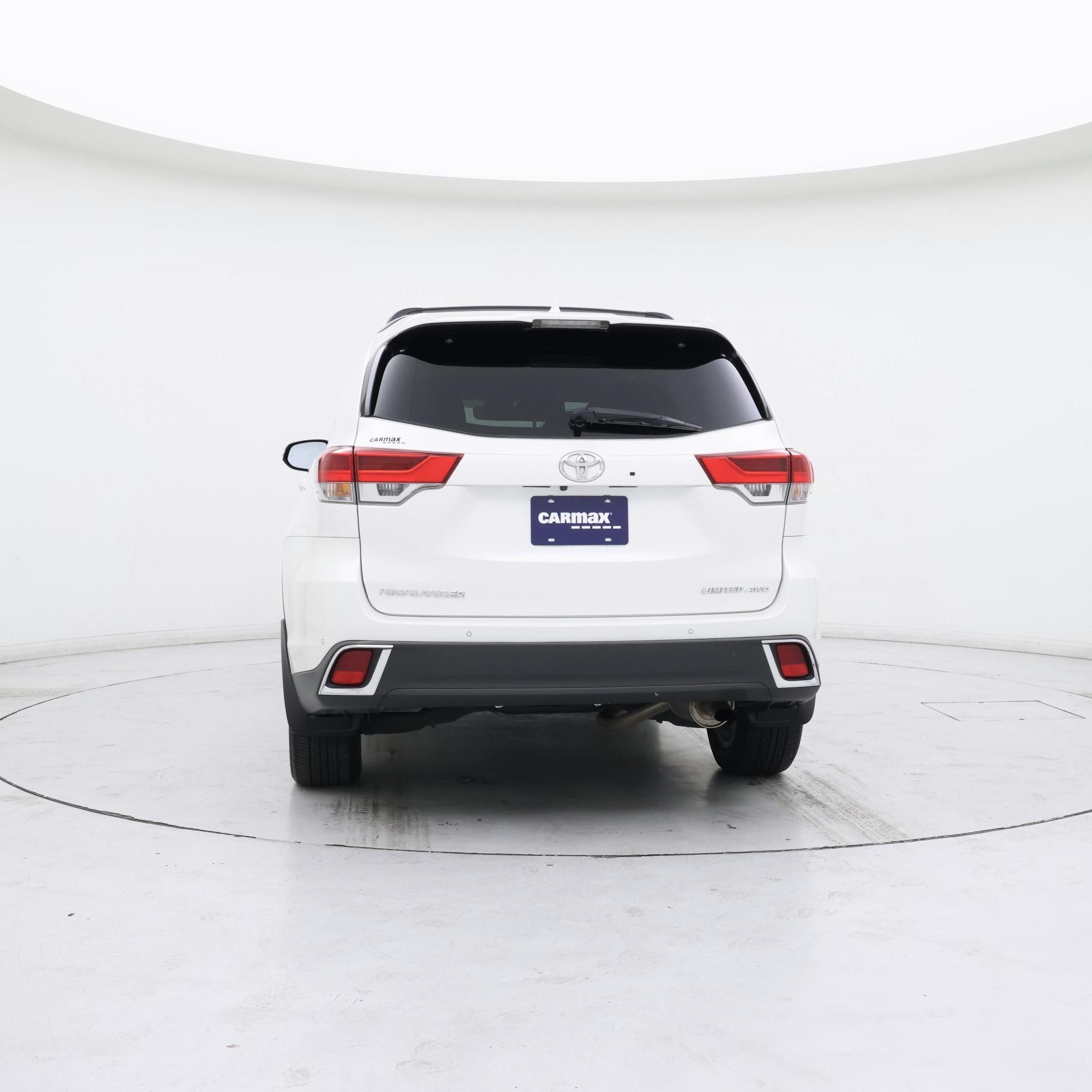 Thumbnail: 2019 Toyota Highlander - 6