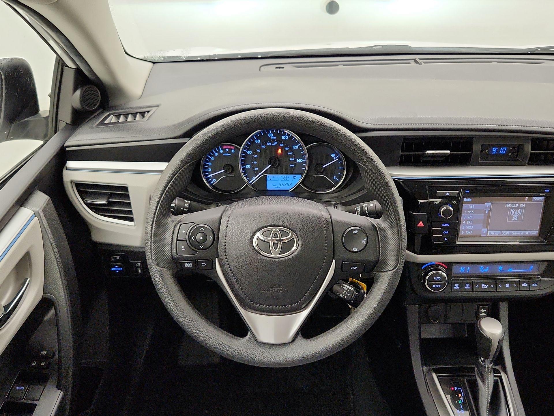Thumbnail: 2014 Toyota Corolla - 10
