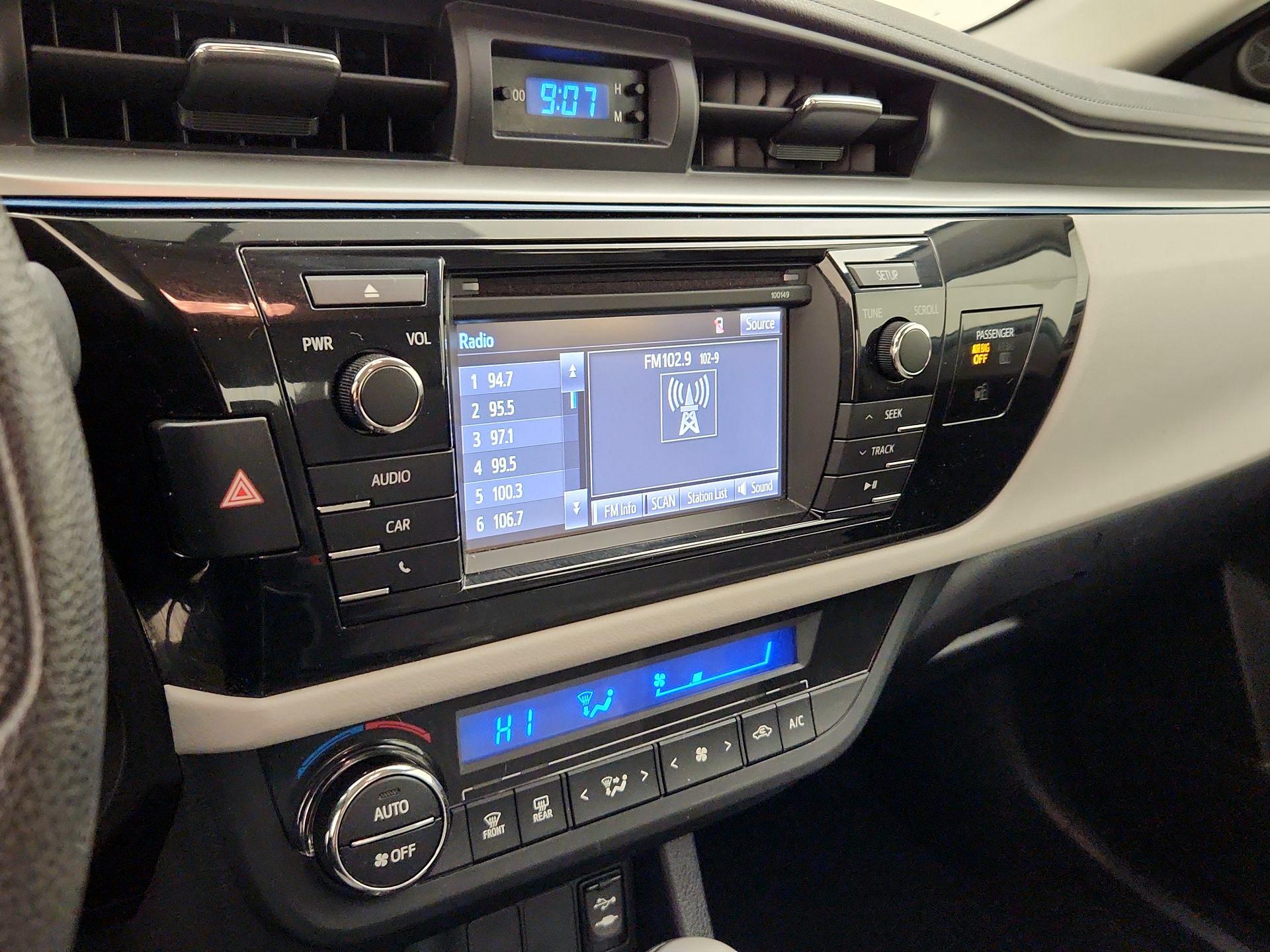 Thumbnail: 2014 Toyota Corolla - 15