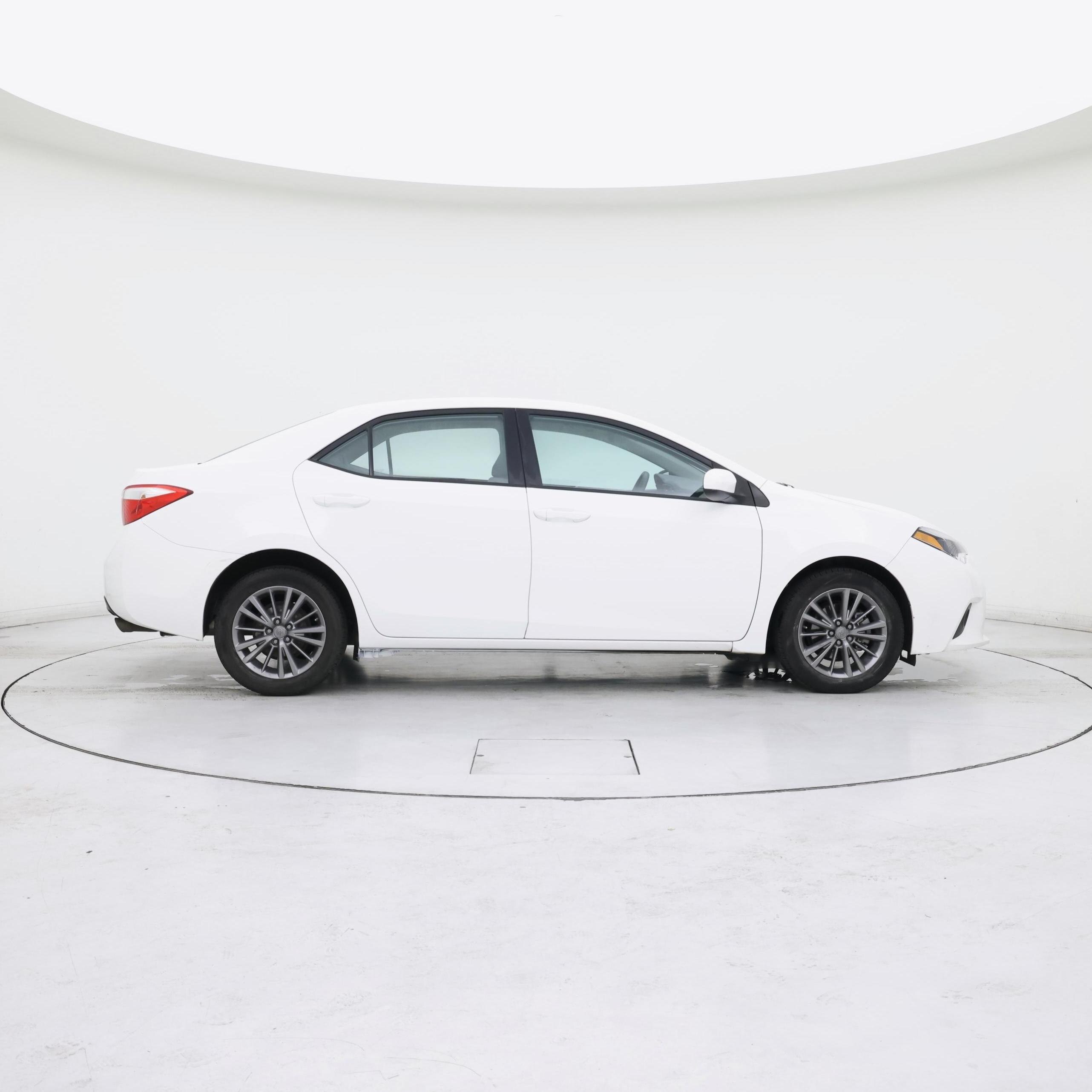 Thumbnail: 2014 Toyota Corolla - 7
