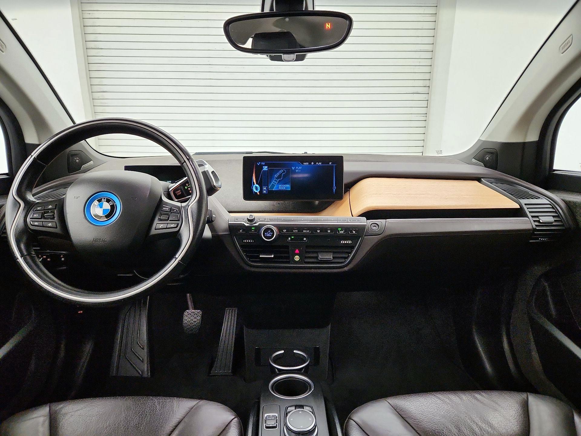 Thumbnail: 2016 BMW i3 - 9