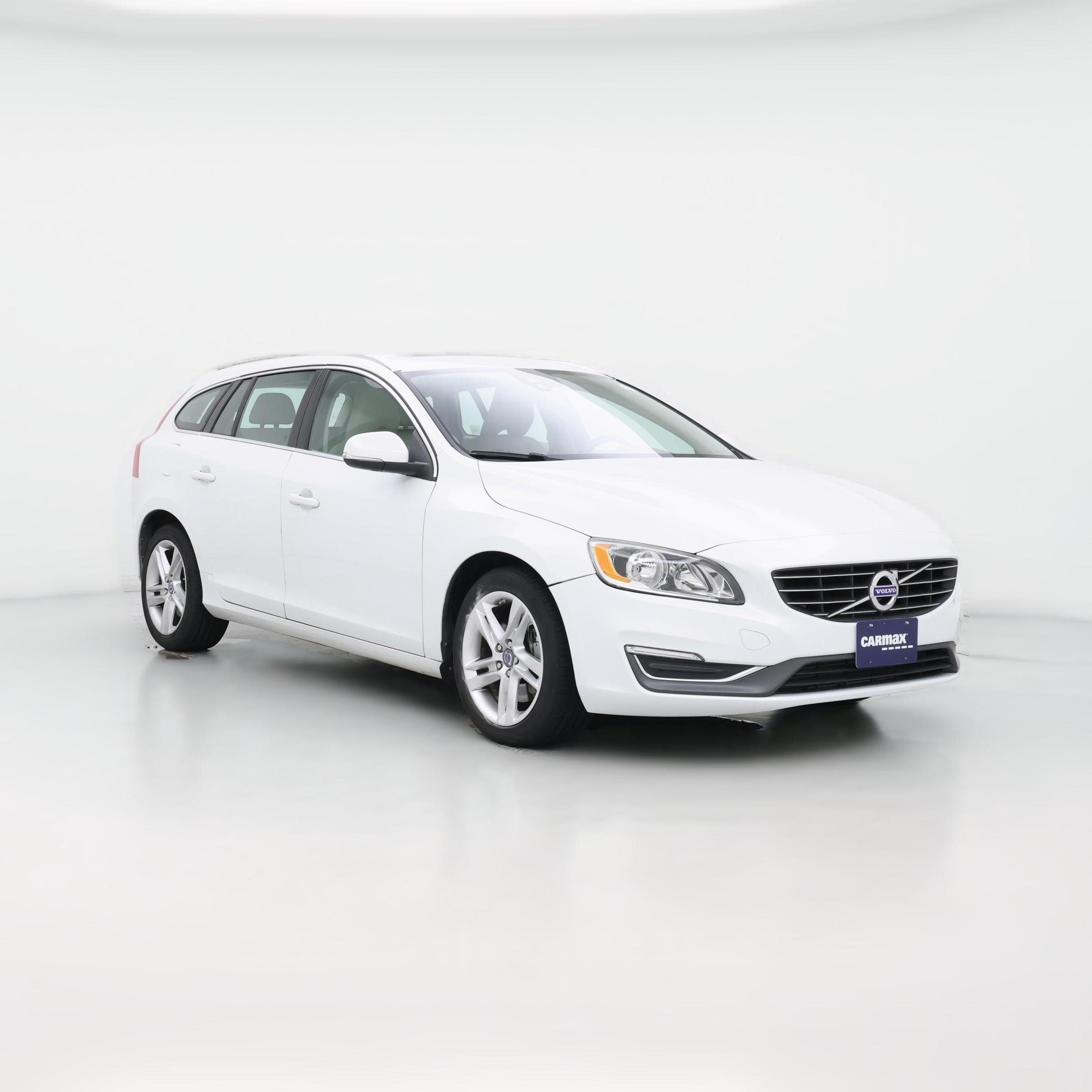 Thumbnail: 2015 Volvo V60 - 1