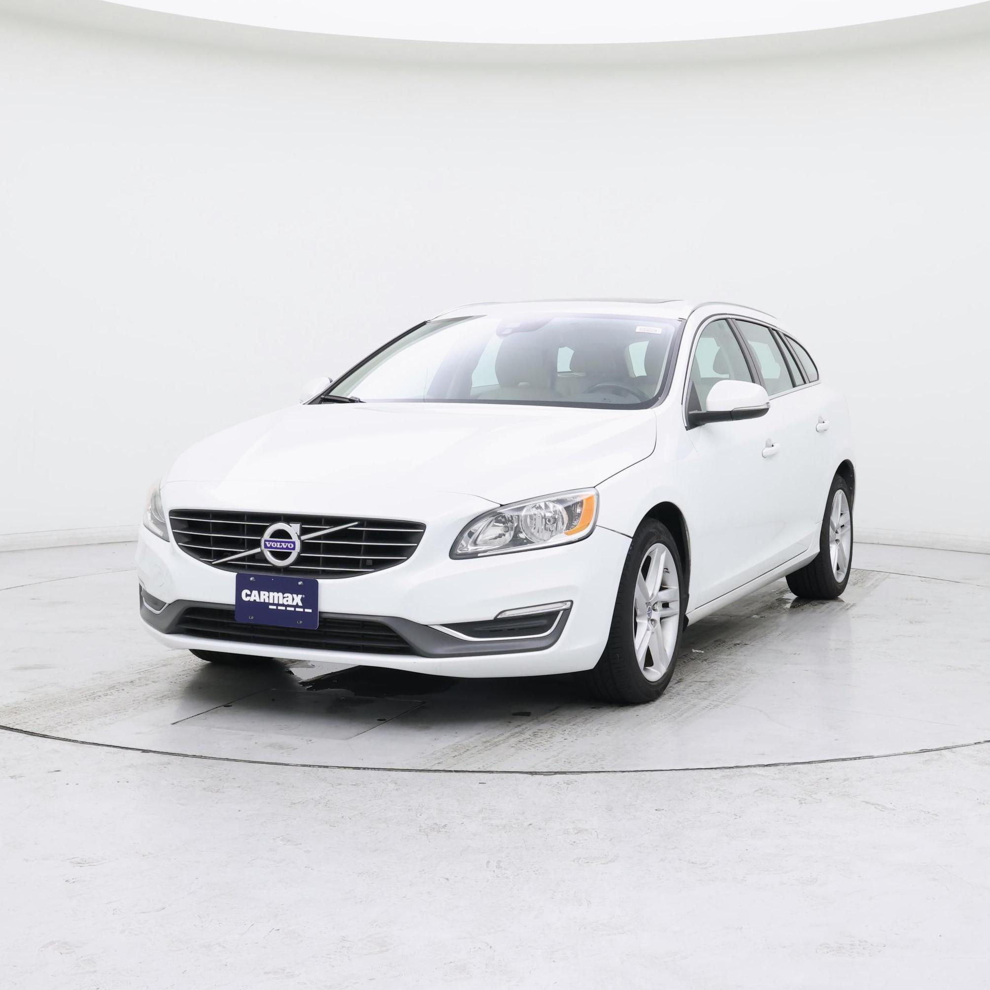 Thumbnail: 2015 Volvo V60 - 4