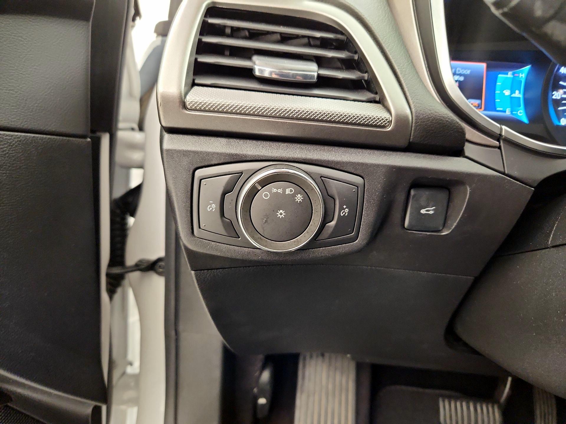 Thumbnail: 2017 Ford Fusion - 13