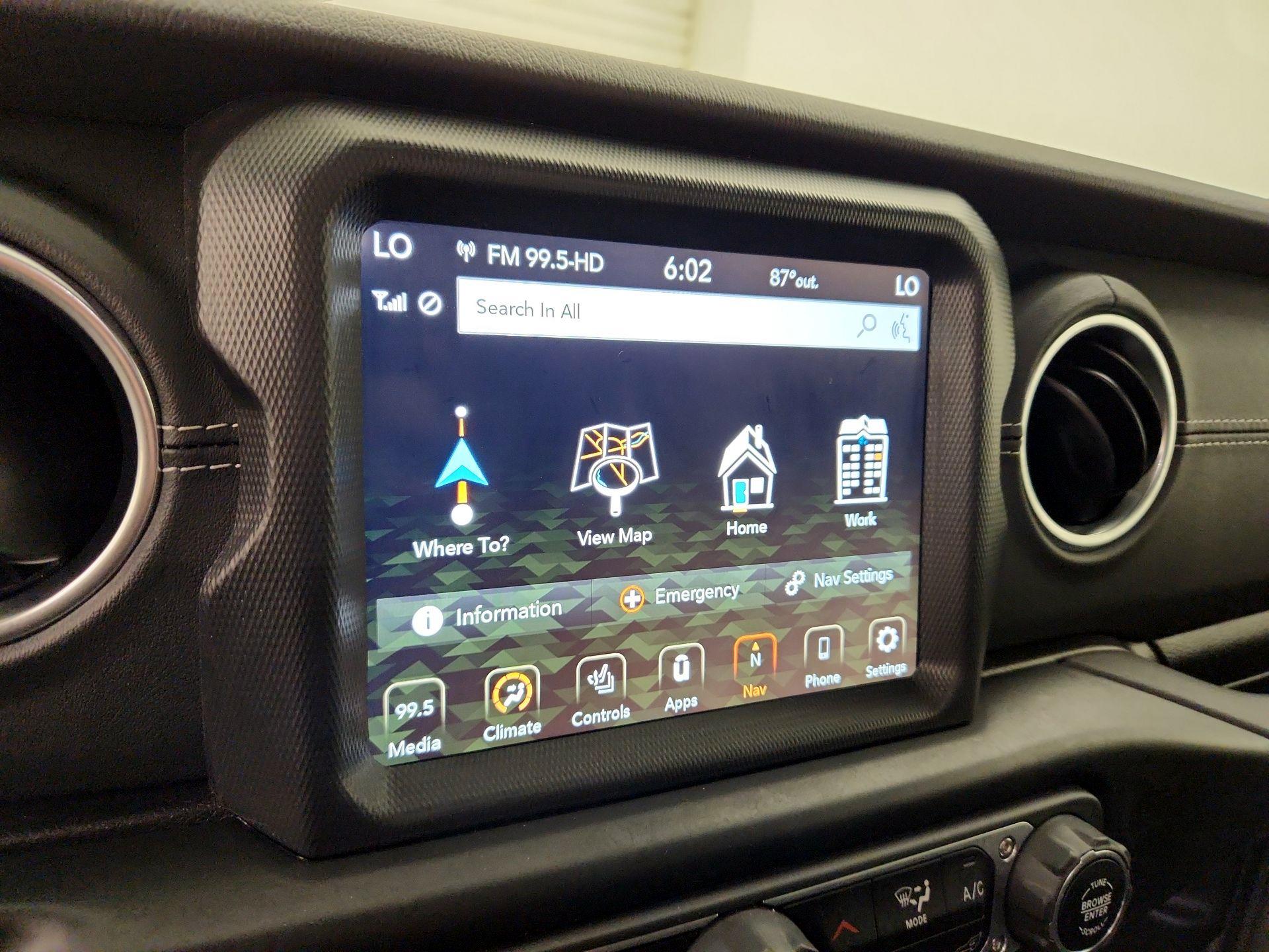 Thumbnail: 2021 Jeep Gladiator - 14