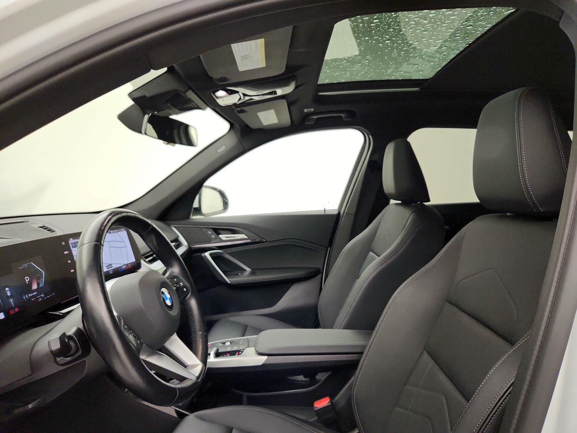 Thumbnail: 2023 BMW X1 - 19
