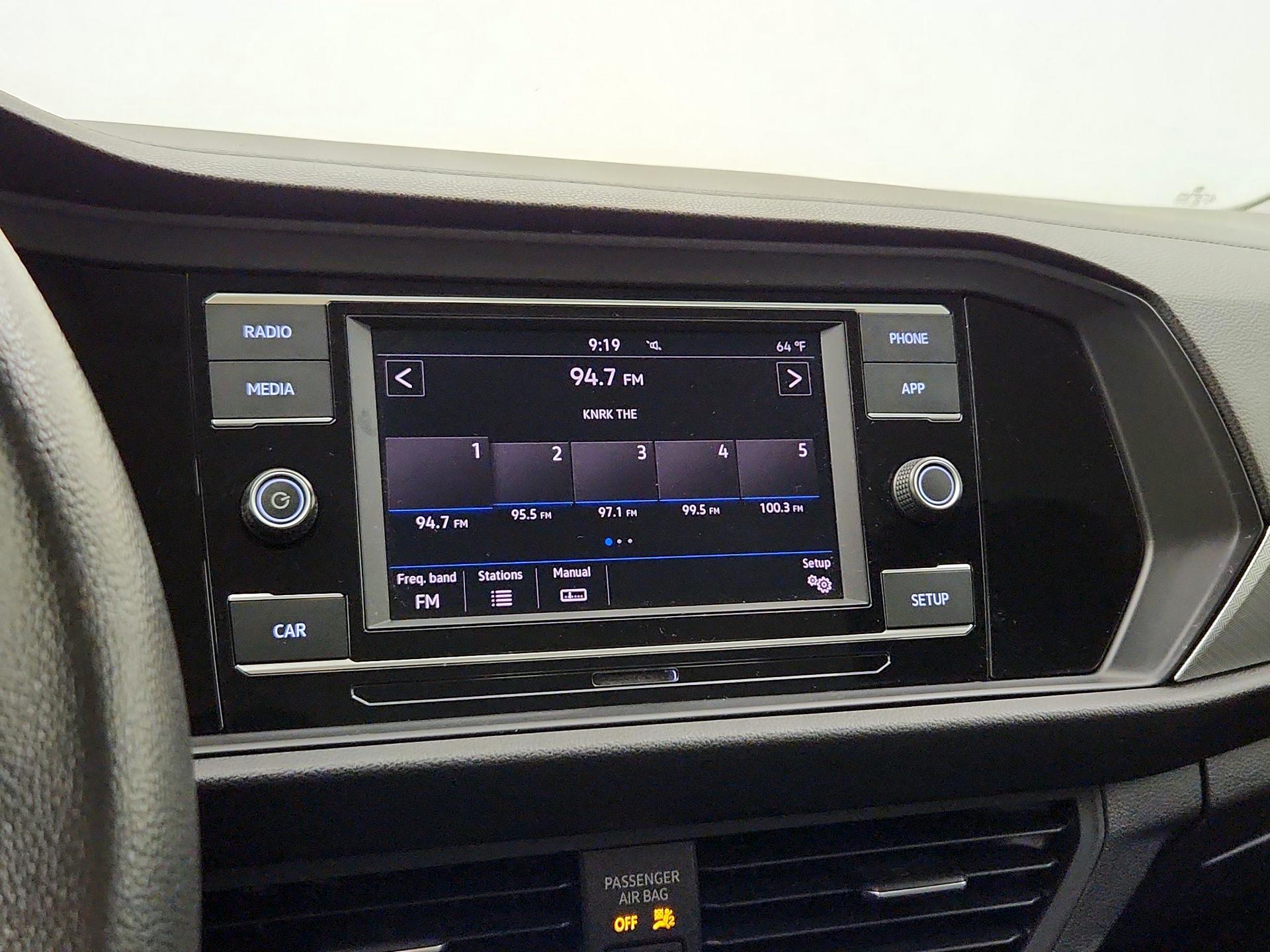 Thumbnail: 2019 Volkswagen Jetta - 15