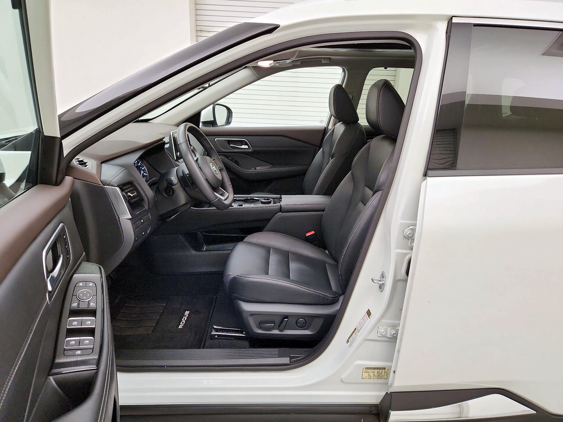Thumbnail: 2021 Nissan Rogue - 11