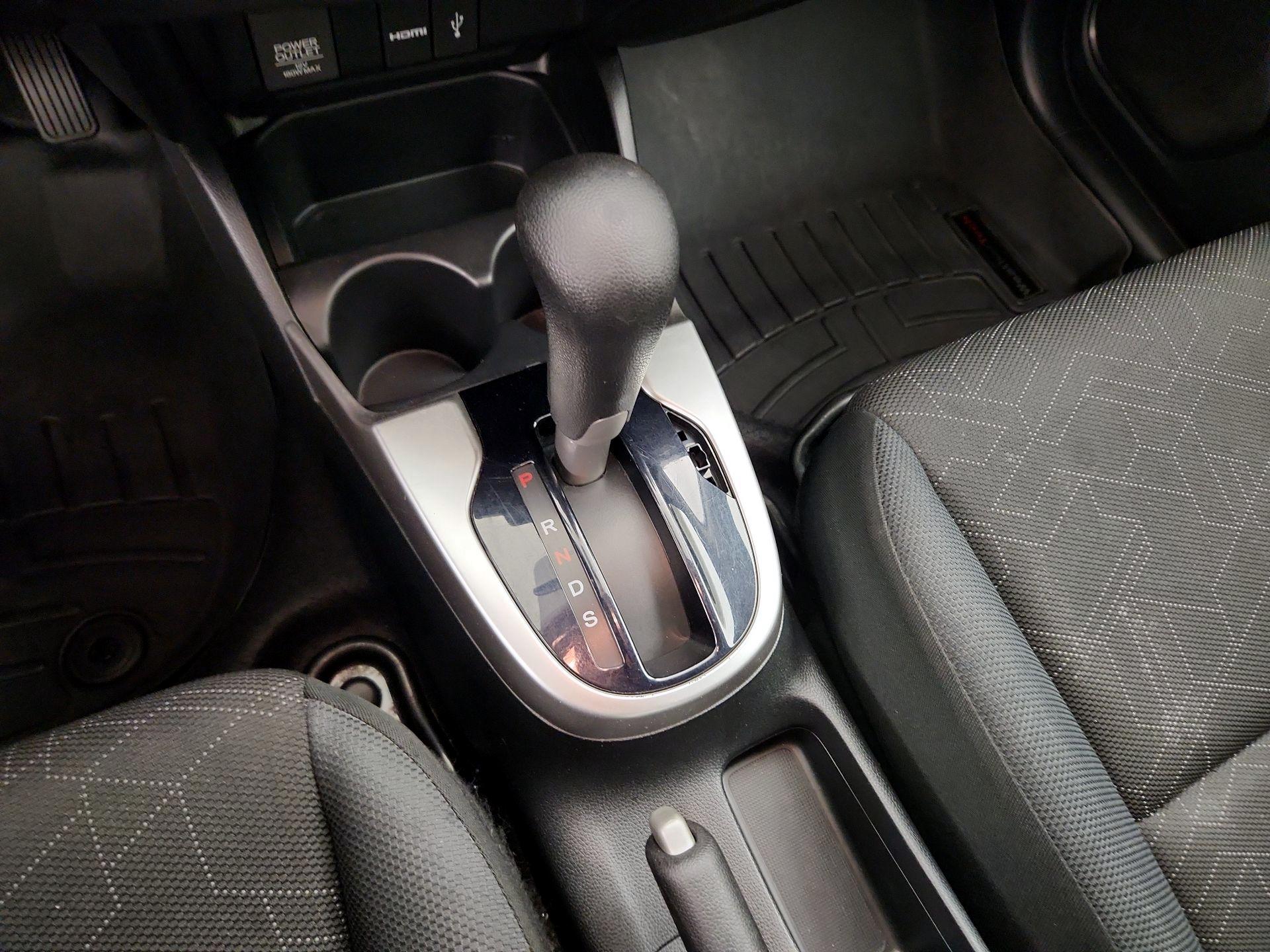 Thumbnail: 2015 Honda Fit - 17