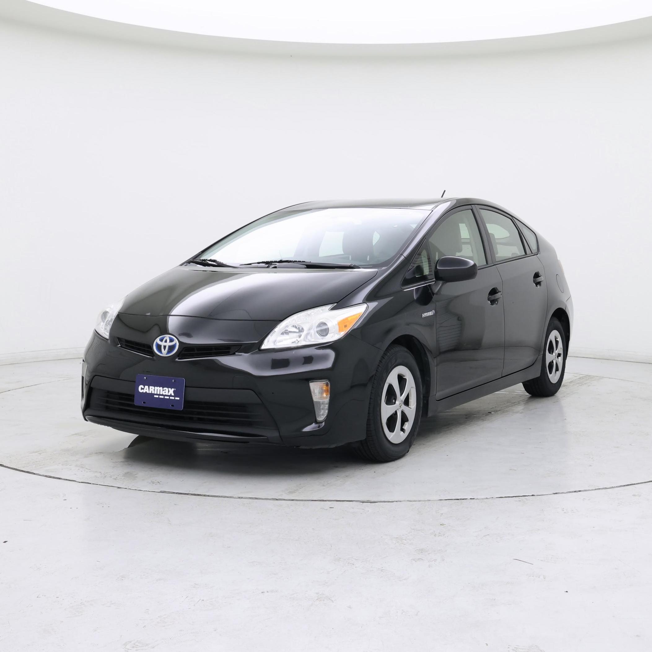Thumbnail: 2015 Toyota Prius - 4