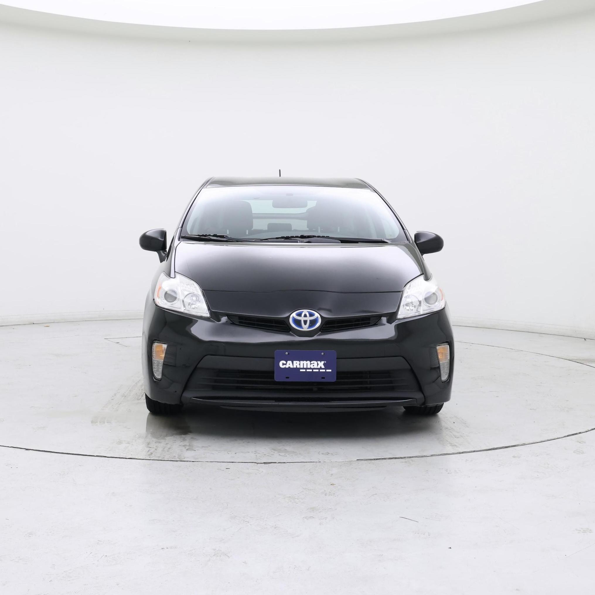 Thumbnail: 2015 Toyota Prius - 5