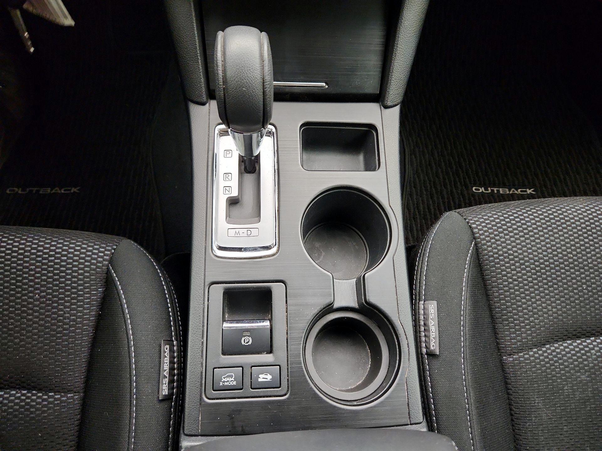 Thumbnail: 2015 Subaru Outback - 17