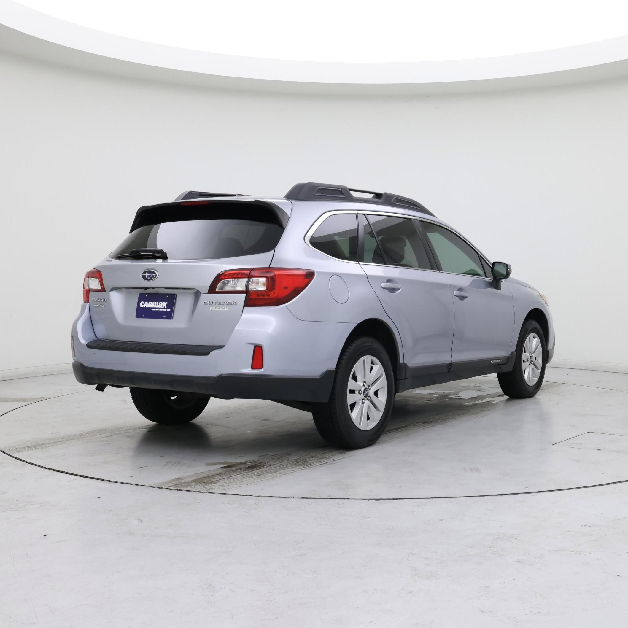 Thumbnail: 2015 Subaru Outback - 8