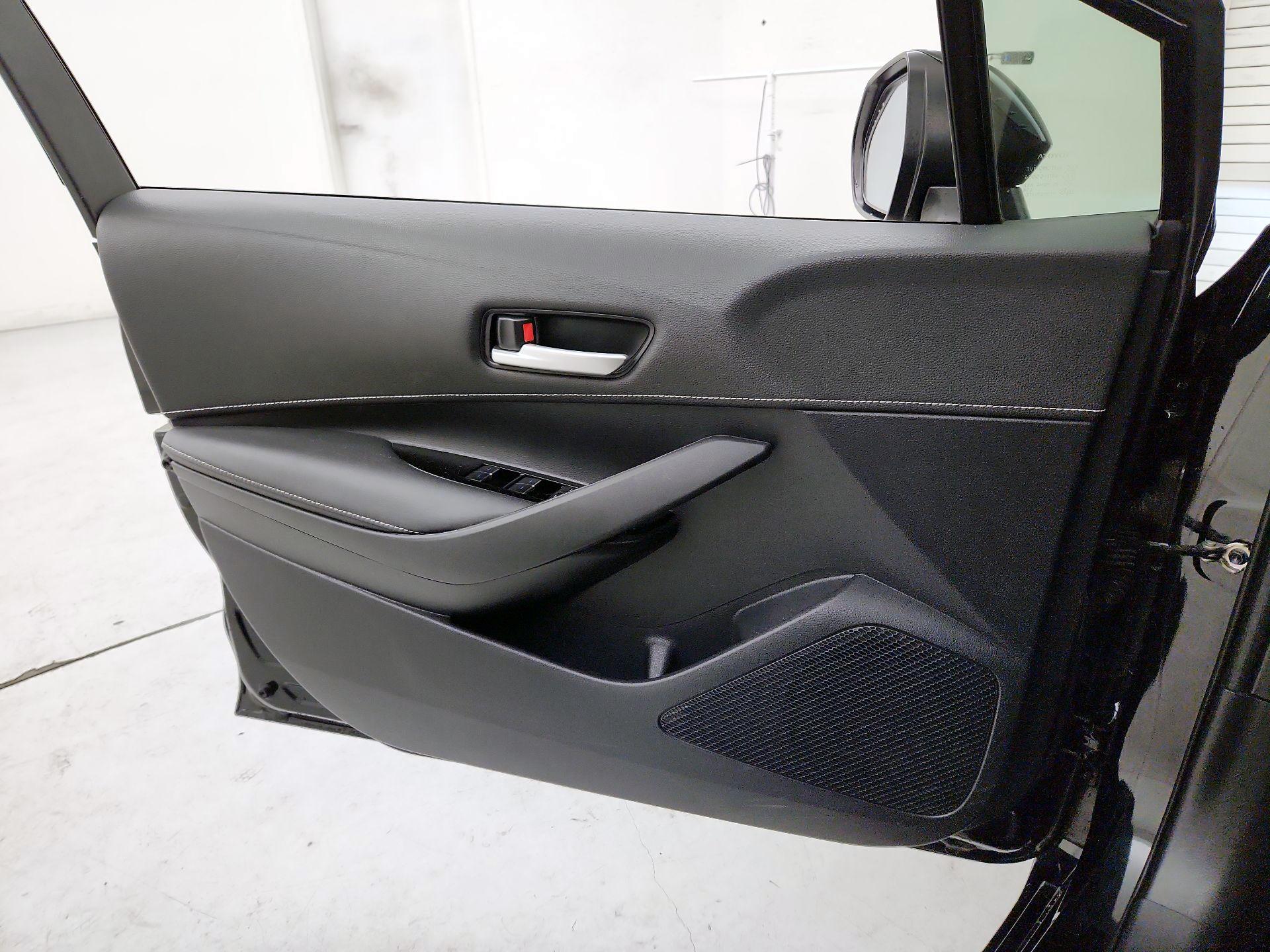 Thumbnail: 2019 Toyota Corolla - 12