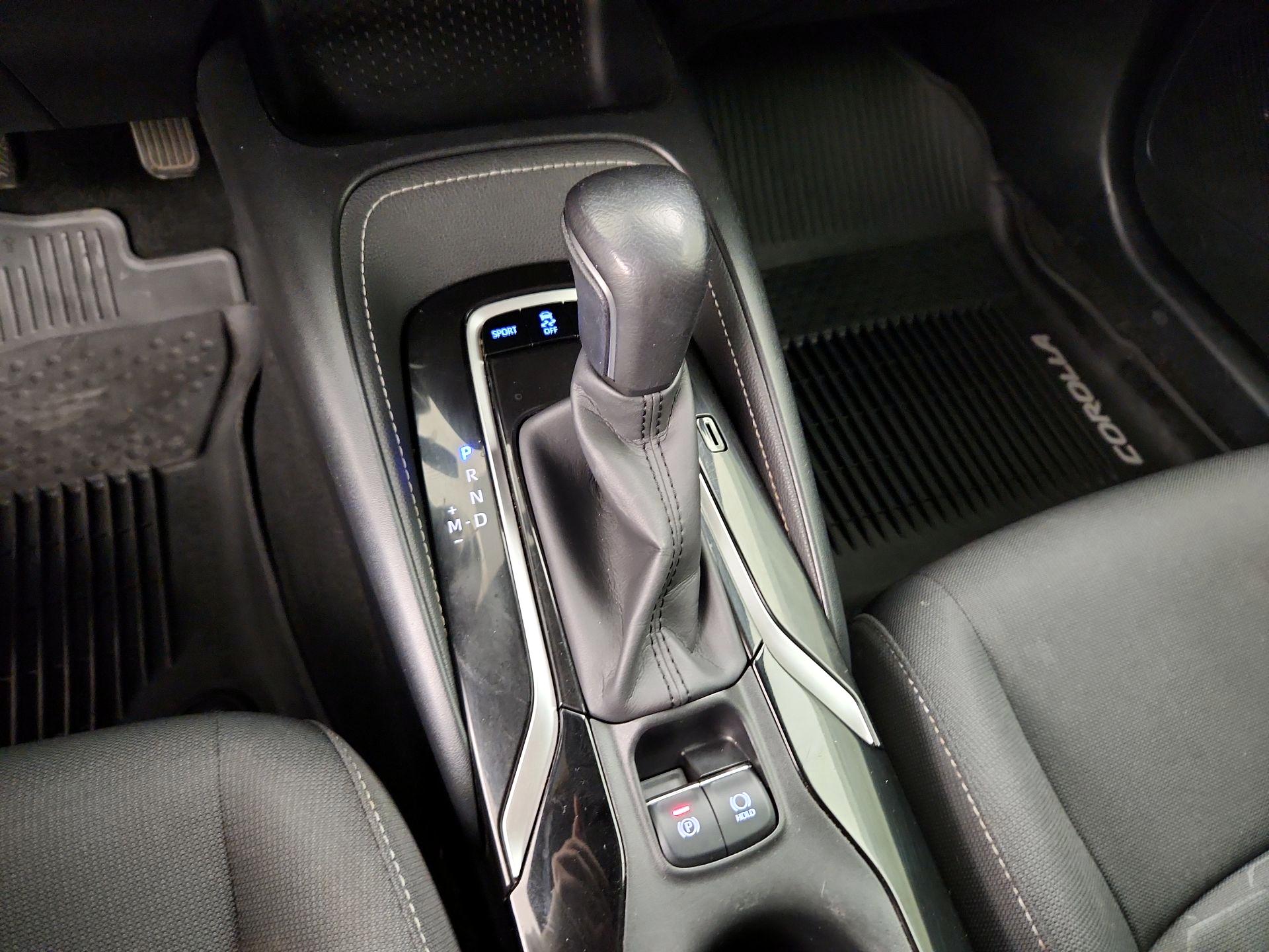 Thumbnail: 2019 Toyota Corolla - 17