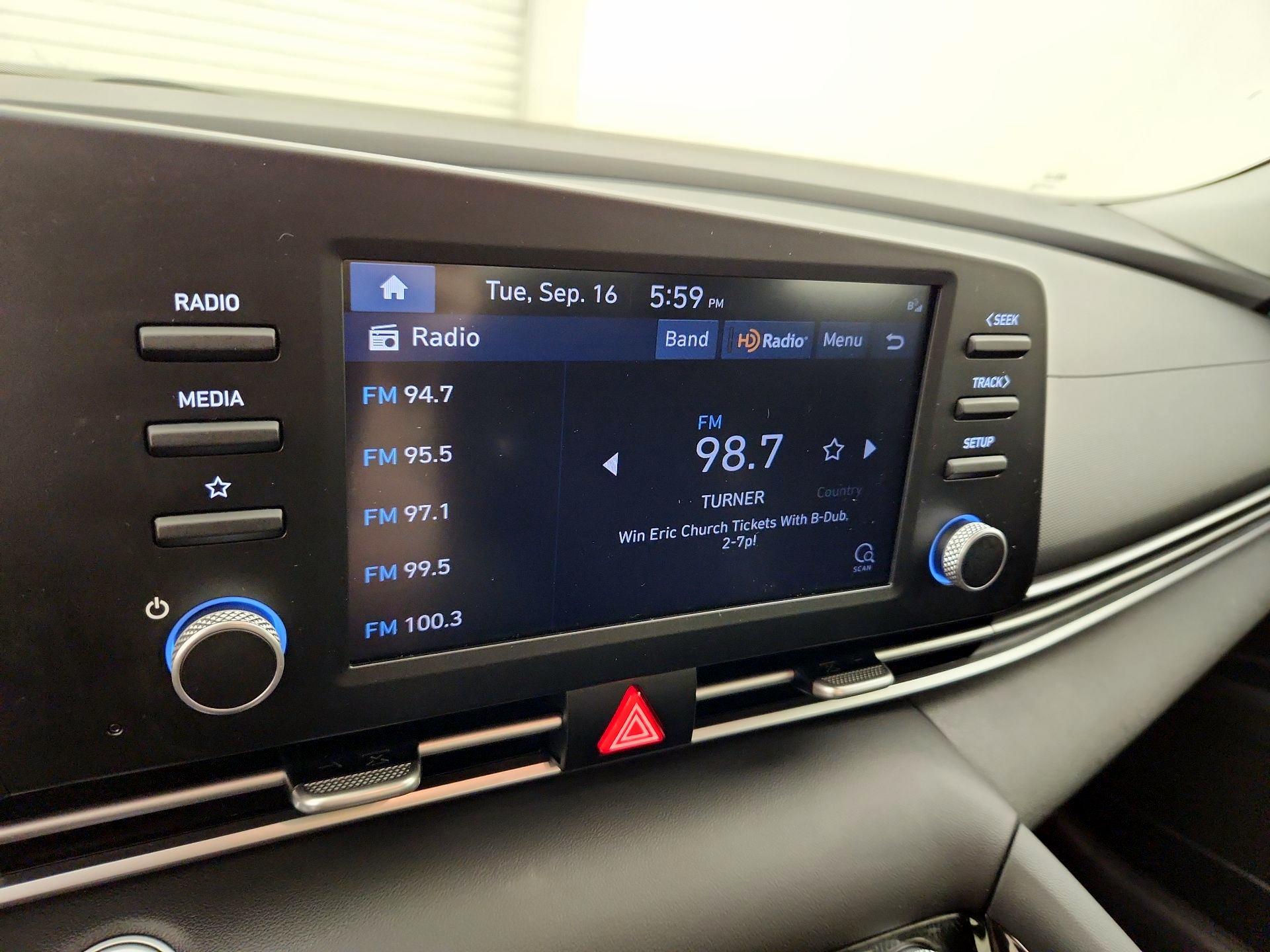 Thumbnail: 2023 Hyundai Elantra - 15