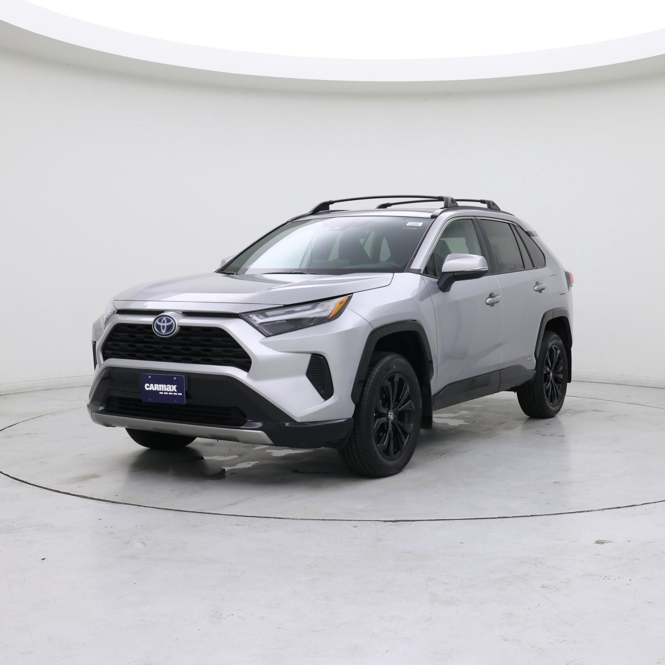 Thumbnail: 2022 Toyota RAV4 - 4