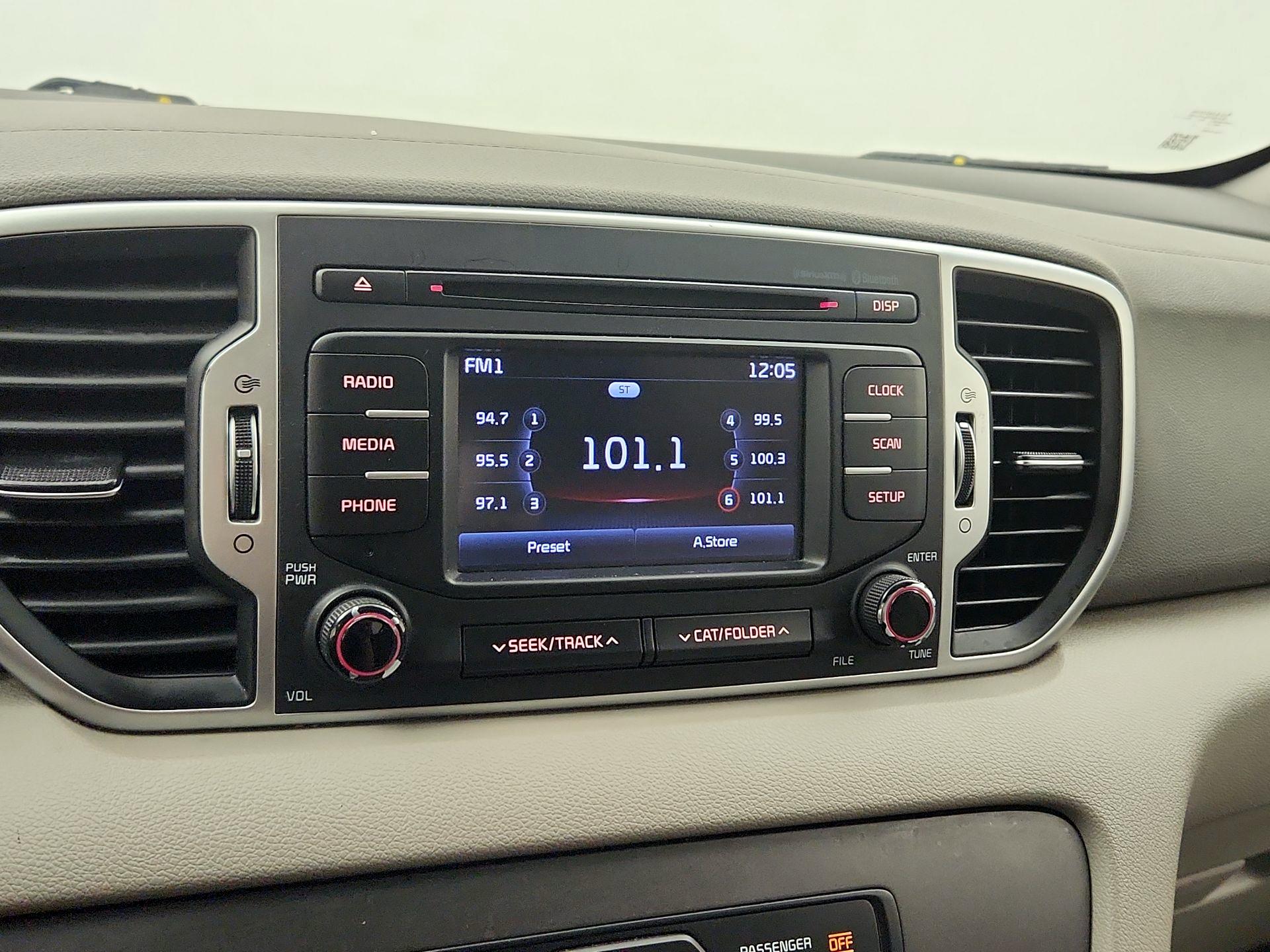 Thumbnail: 2019 Kia Sportage - 15