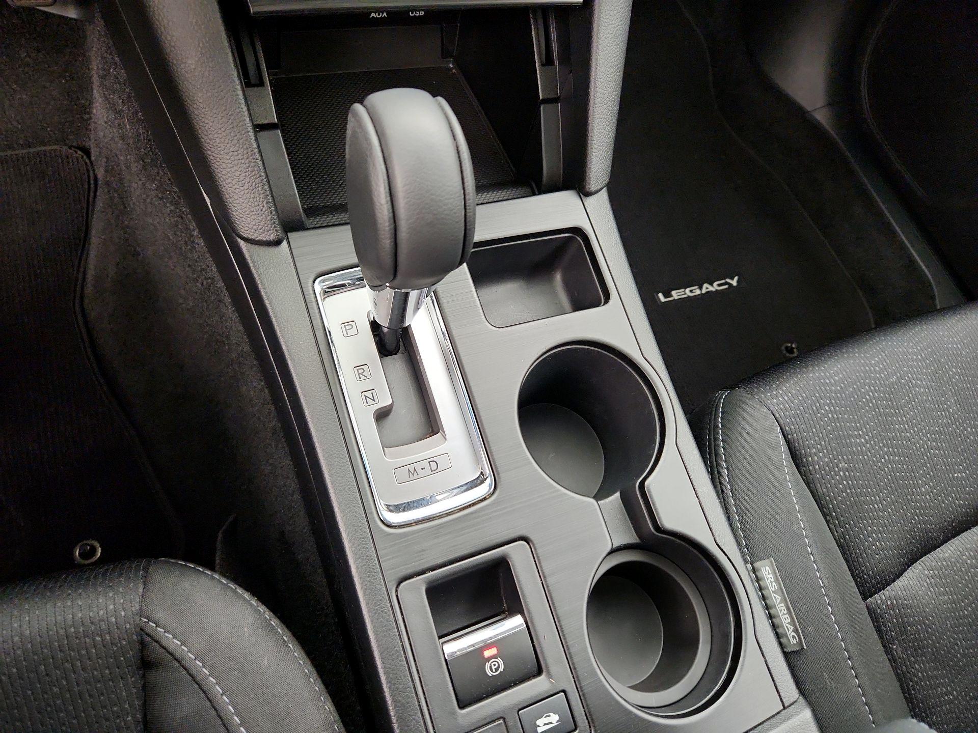 Thumbnail: 2015 Subaru Legacy - 17