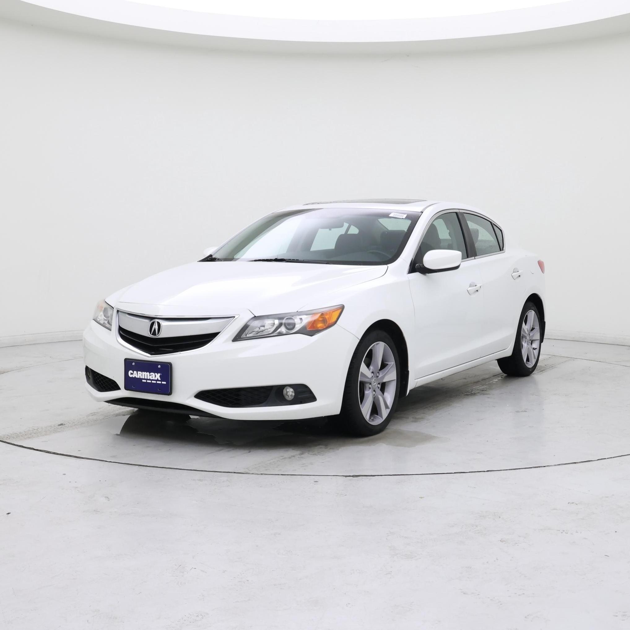 Thumbnail: 2015 Acura ILX - 4