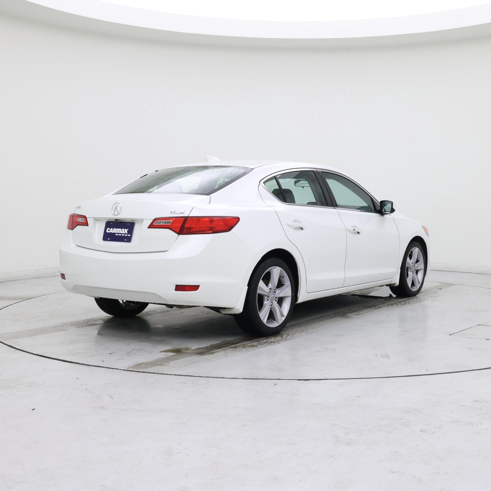 Thumbnail: 2015 Acura ILX - 8