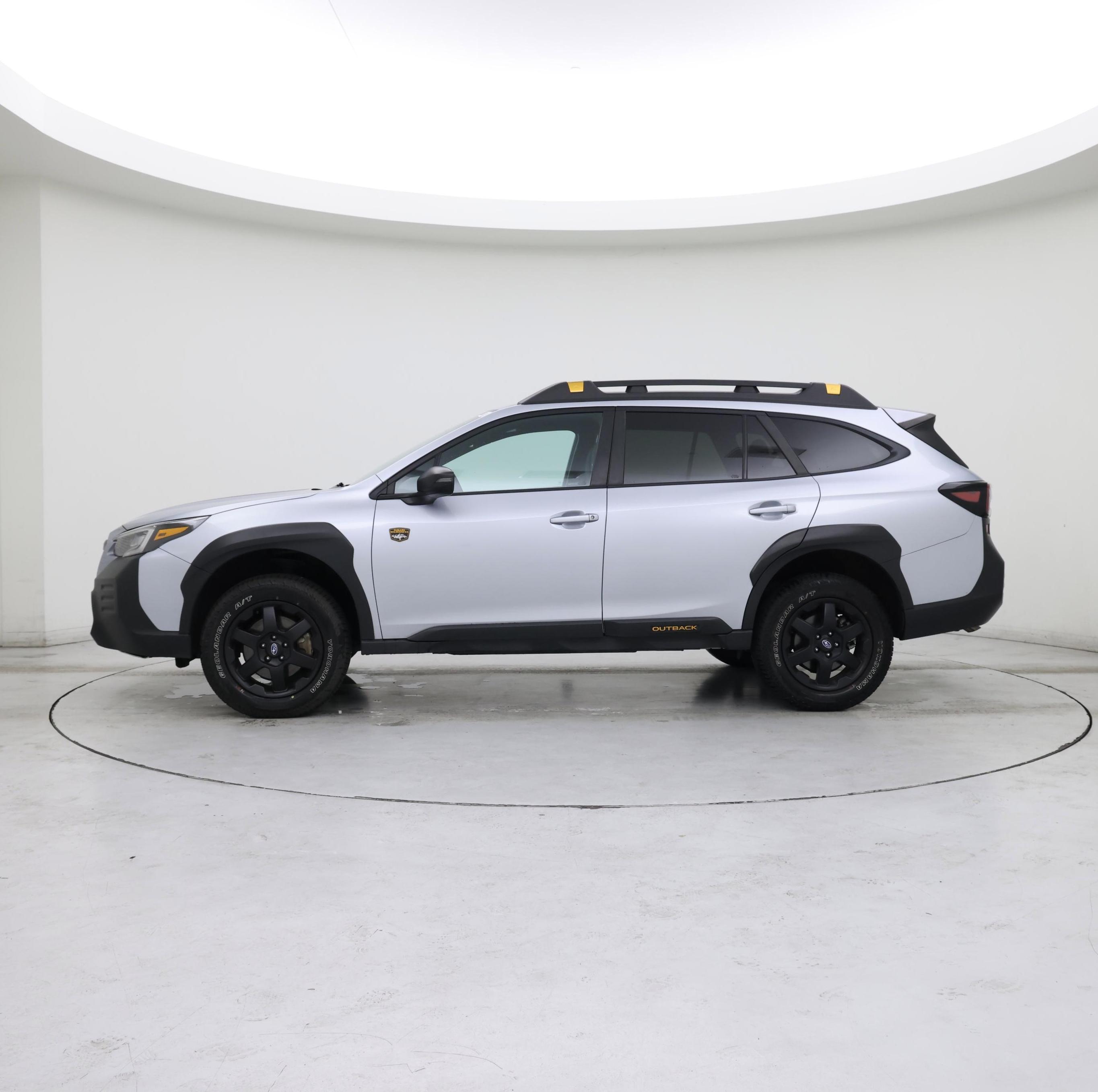 Thumbnail: 2023 Subaru Outback - 3