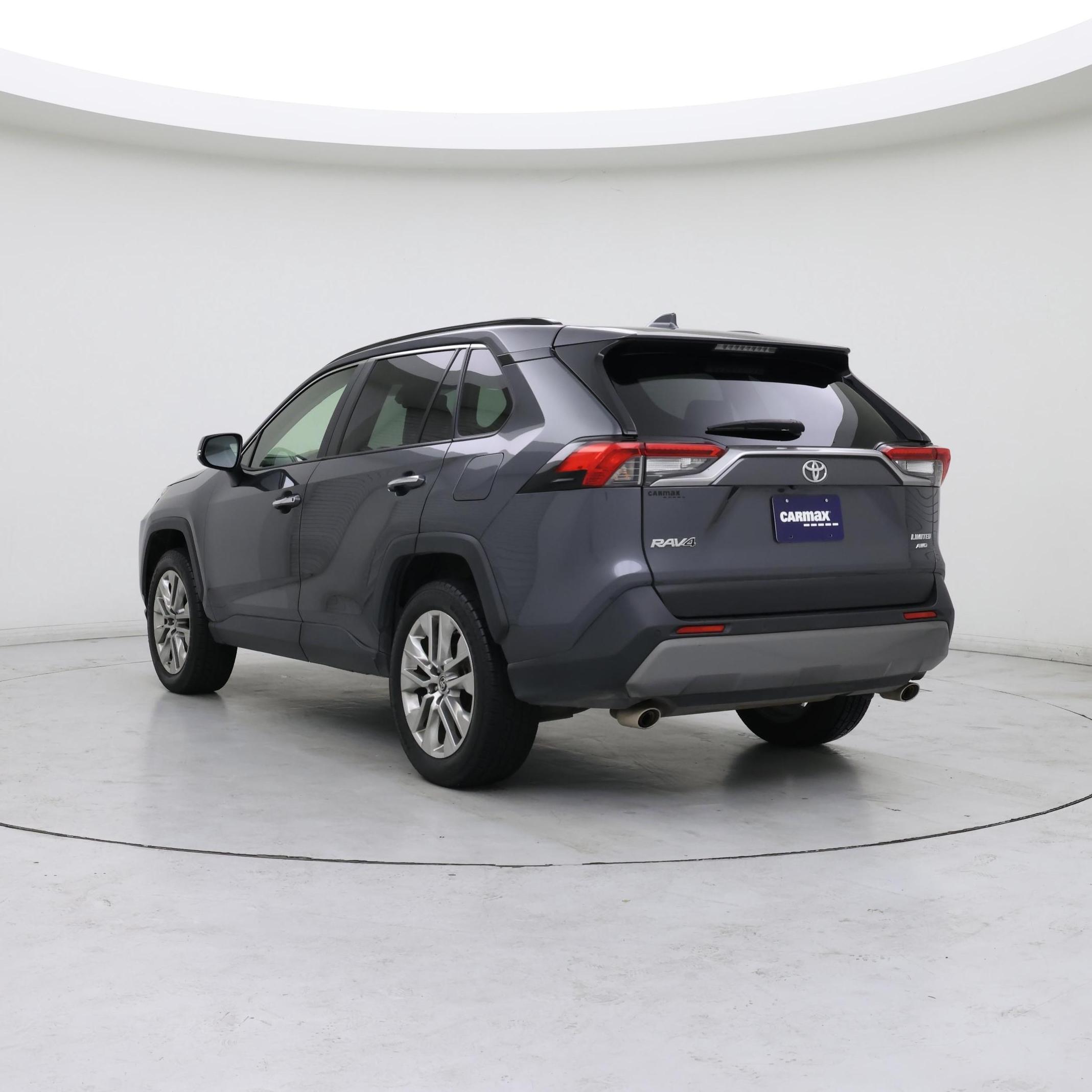 Thumbnail: 2019 Toyota RAV4 - 2