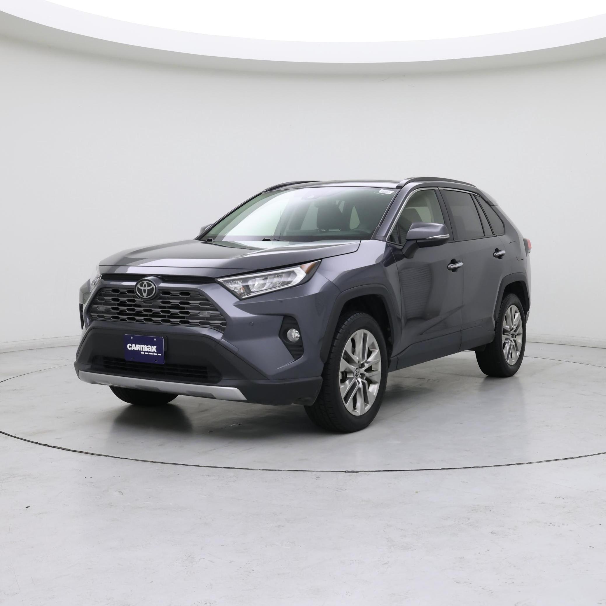 Thumbnail: 2019 Toyota RAV4 - 4
