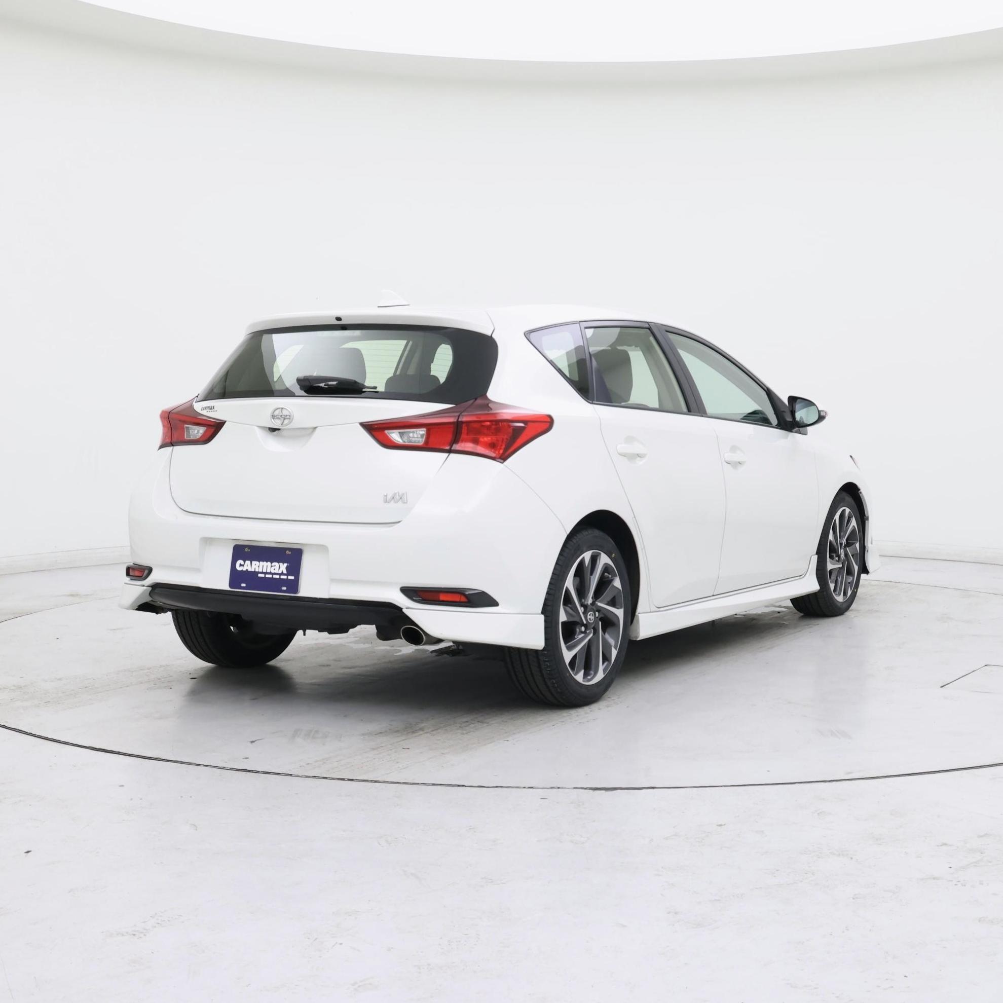 Thumbnail: 2016 Scion iM - 8