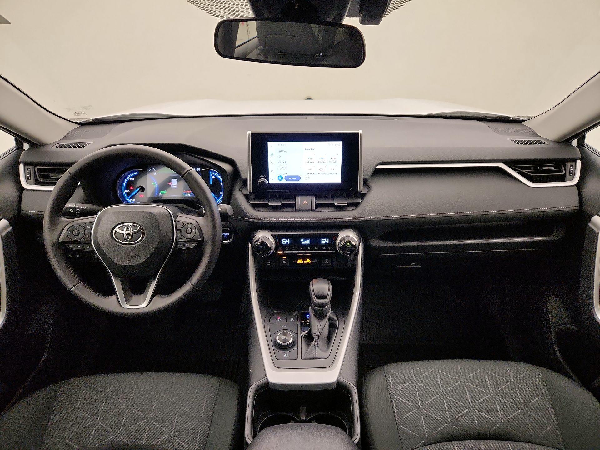 Thumbnail: 2024 Toyota RAV4 - 9