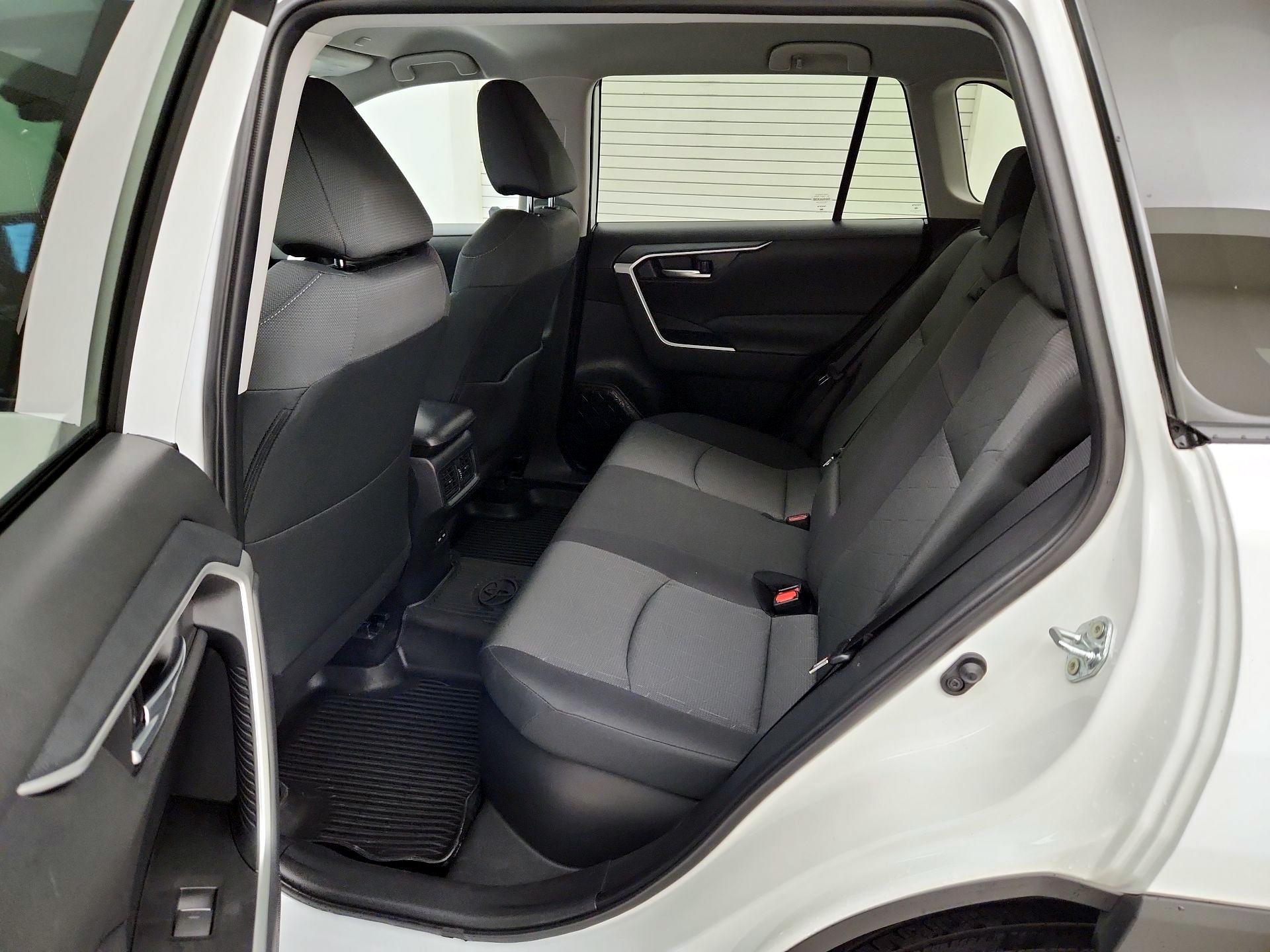 Thumbnail: 2024 Toyota RAV4 - 19