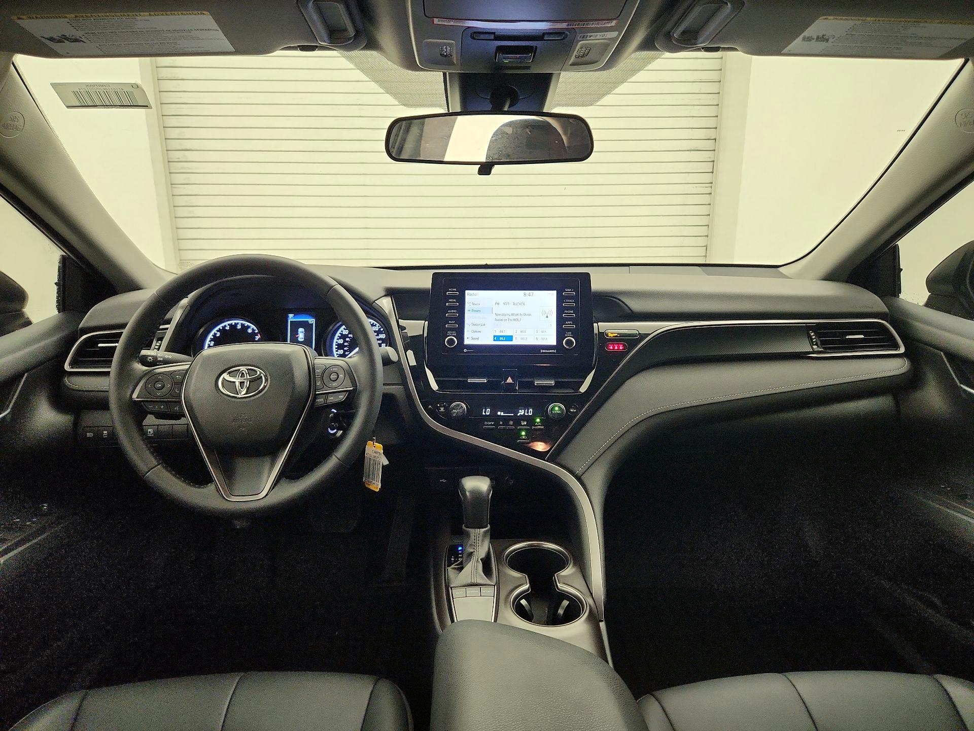 Thumbnail: 2023 Toyota Camry - 9