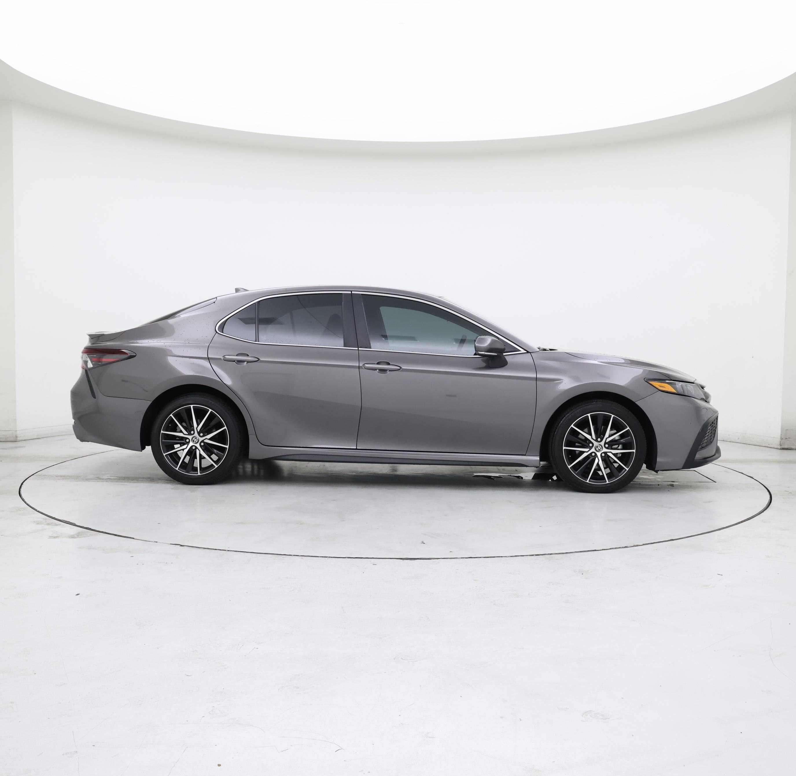 Thumbnail: 2023 Toyota Camry - 7