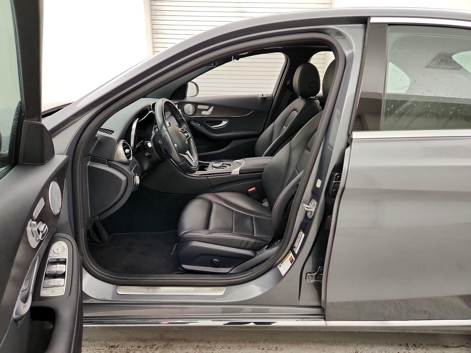 Thumbnail: 2019 Mercedes-Benz C-Class - 11