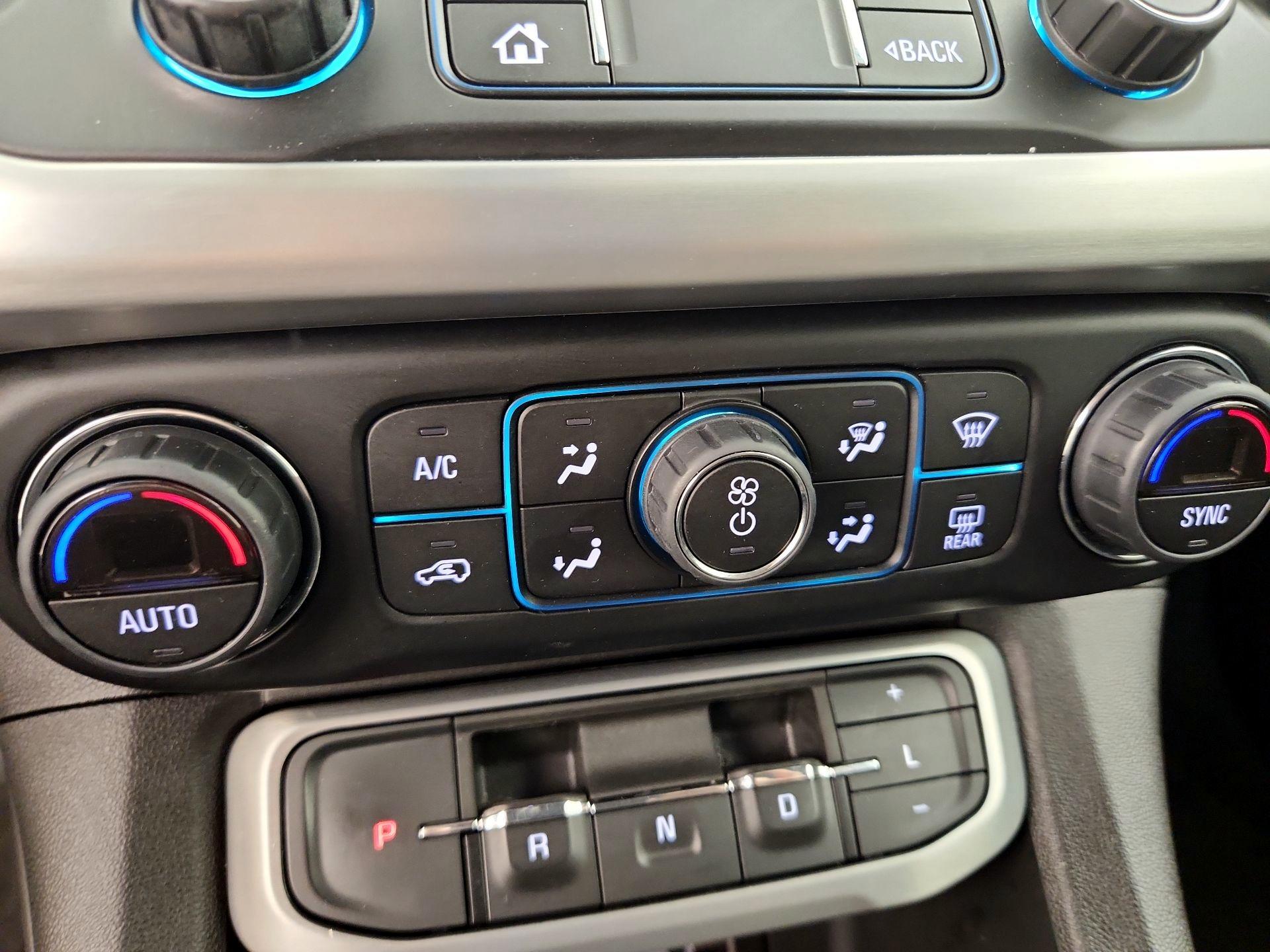 Thumbnail: 2021 GMC Acadia - 16