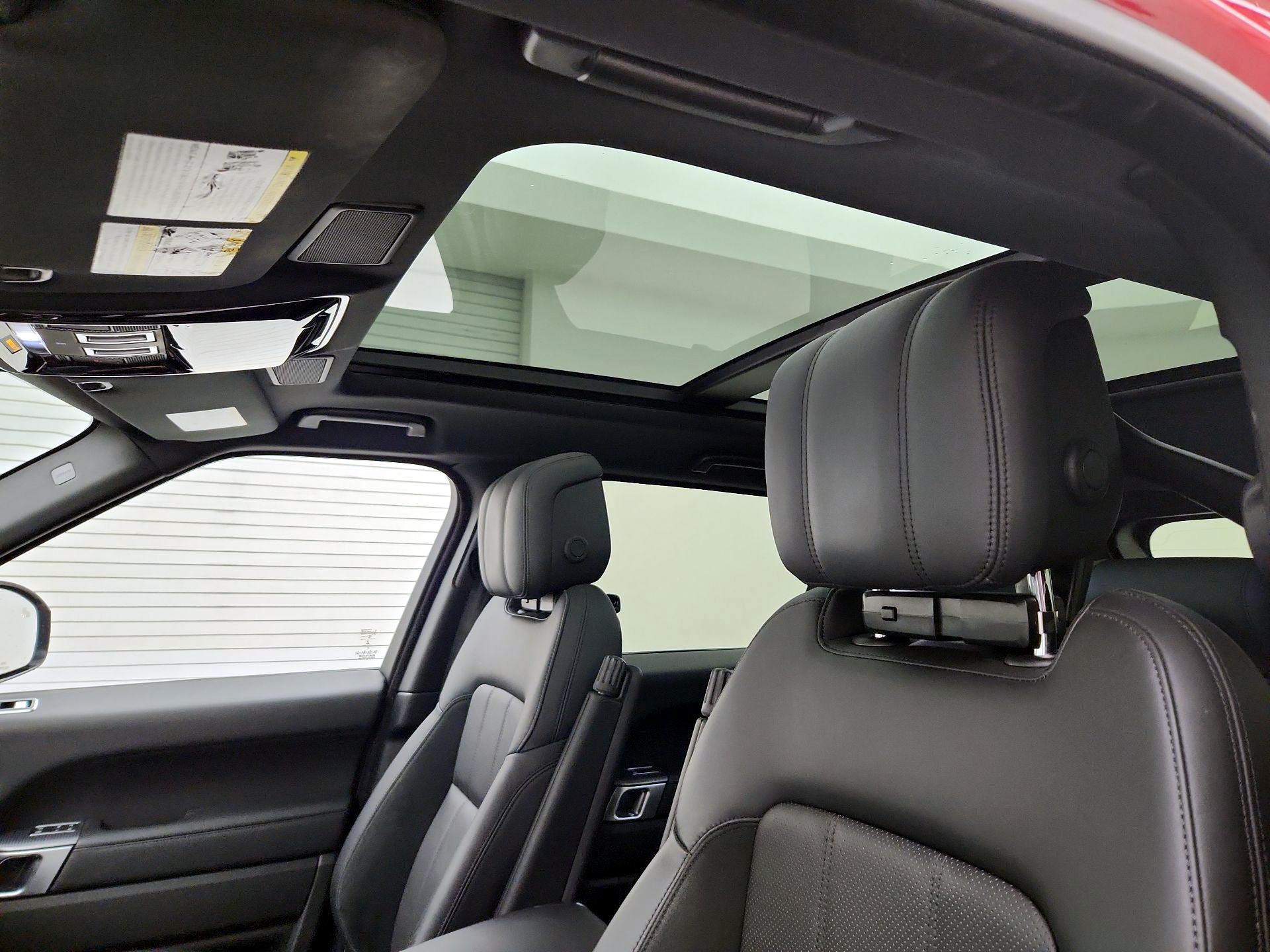 Thumbnail: 2020 Land Rover Range Rover Sport - 19