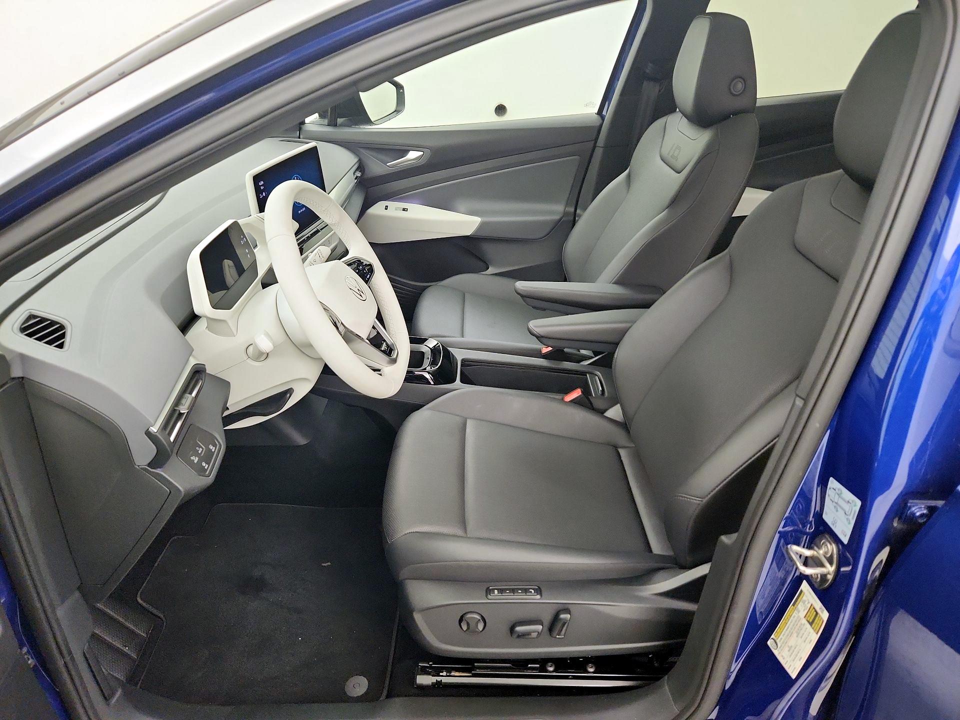 Thumbnail: 2021 Volkswagen ID.4 - 11