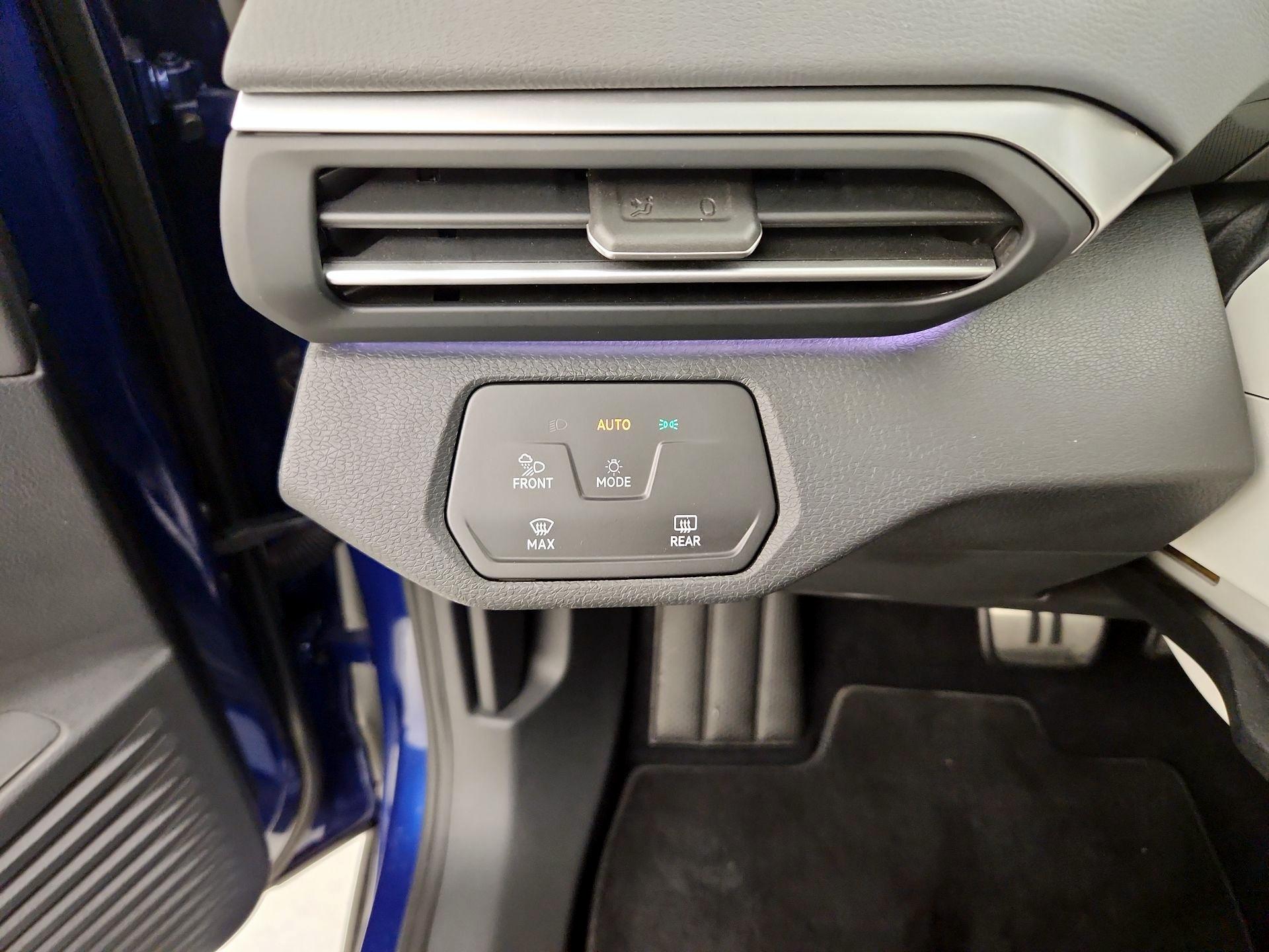 Thumbnail: 2021 Volkswagen ID.4 - 13