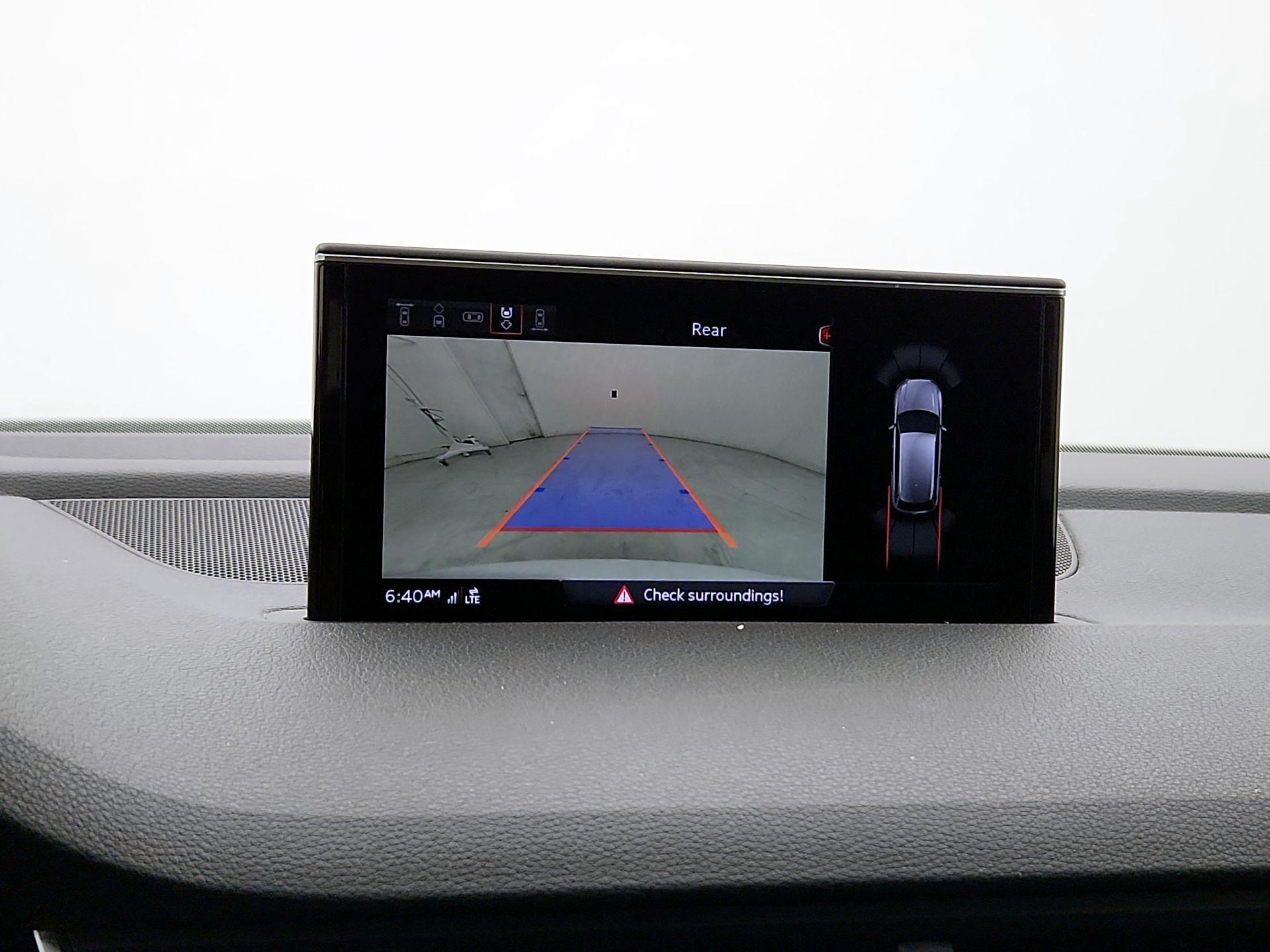 Thumbnail: 2018 Audi Q7 - 15