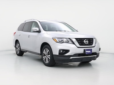 Silver 2017 Nissan Pathfinder SV