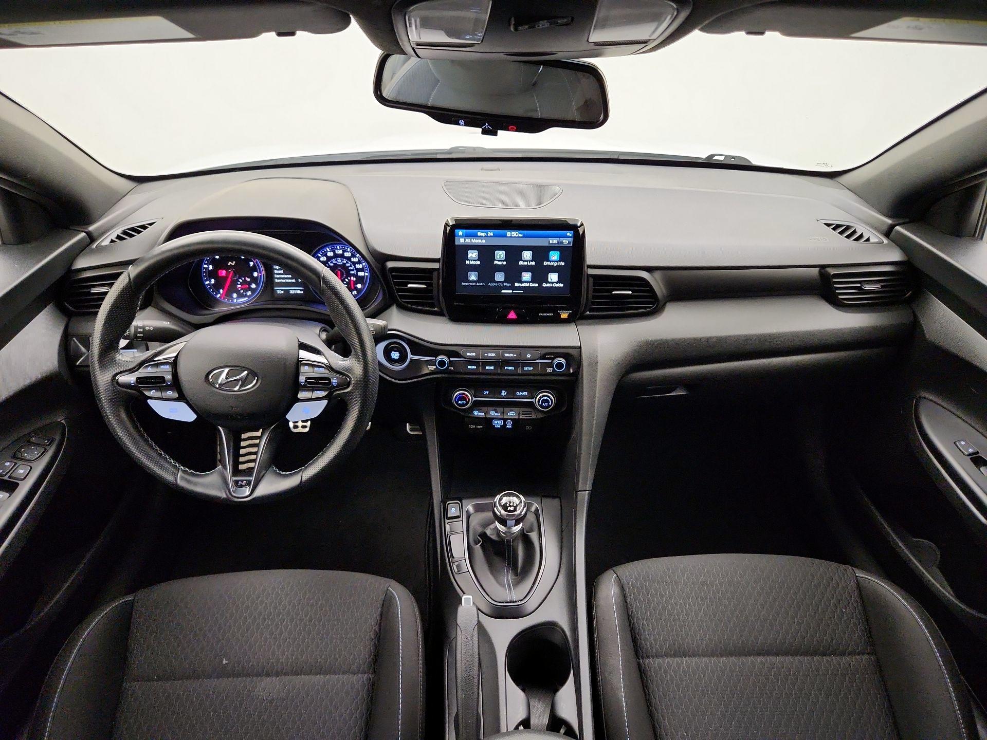 Thumbnail: 2020 Hyundai Veloster - 9