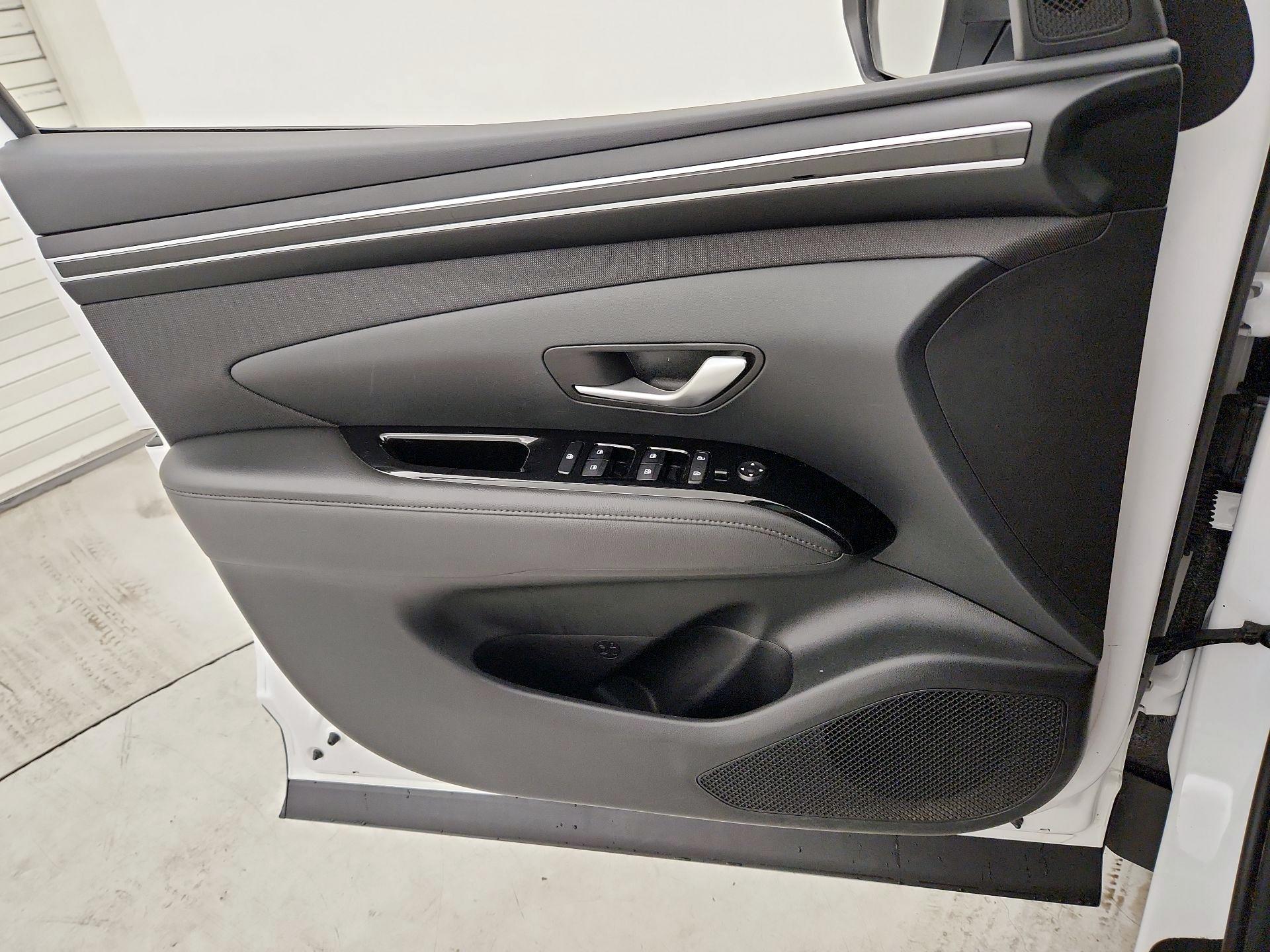 Thumbnail: 2022 Hyundai Tucson - 12