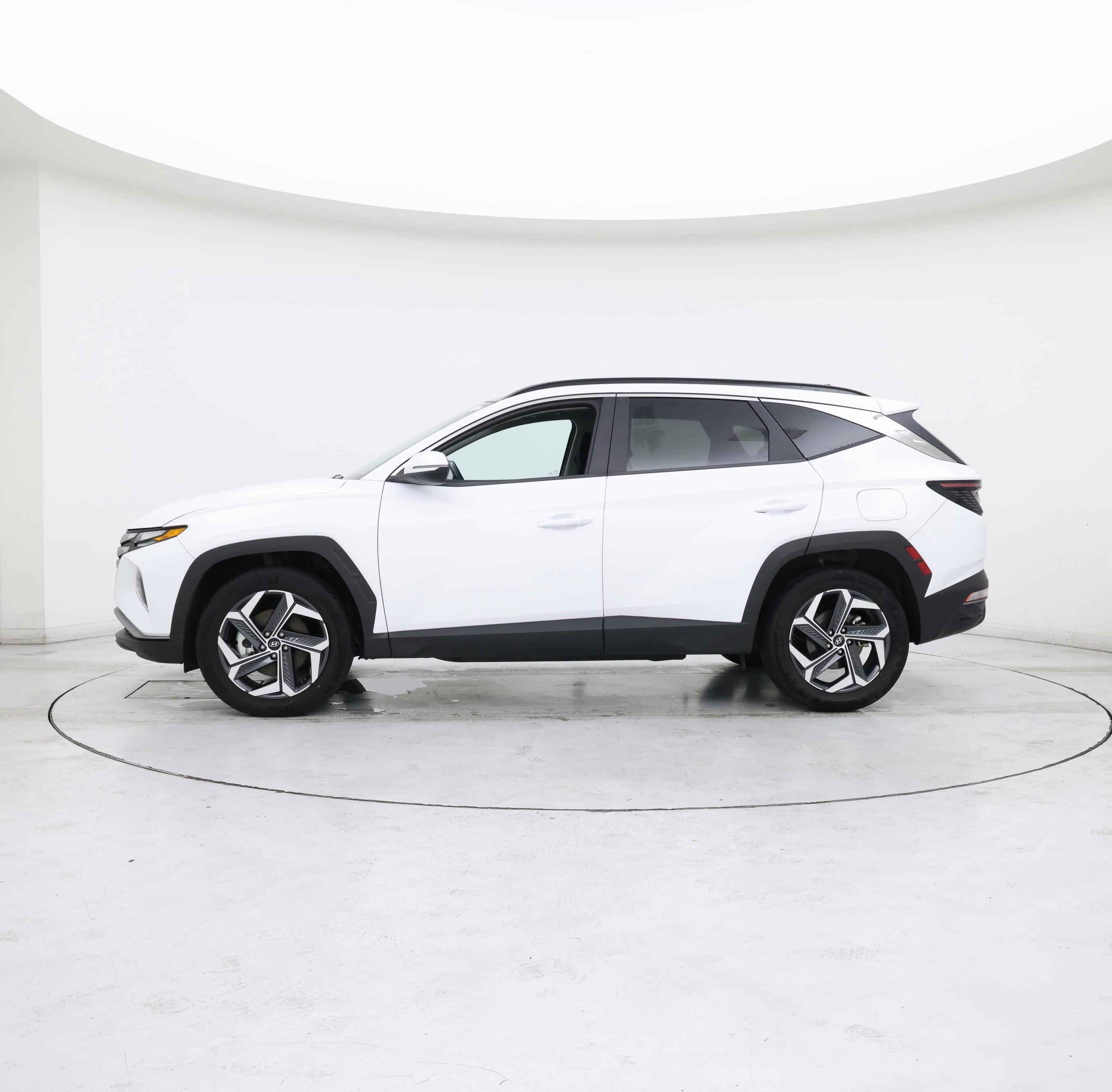 Thumbnail: 2022 Hyundai Tucson - 3