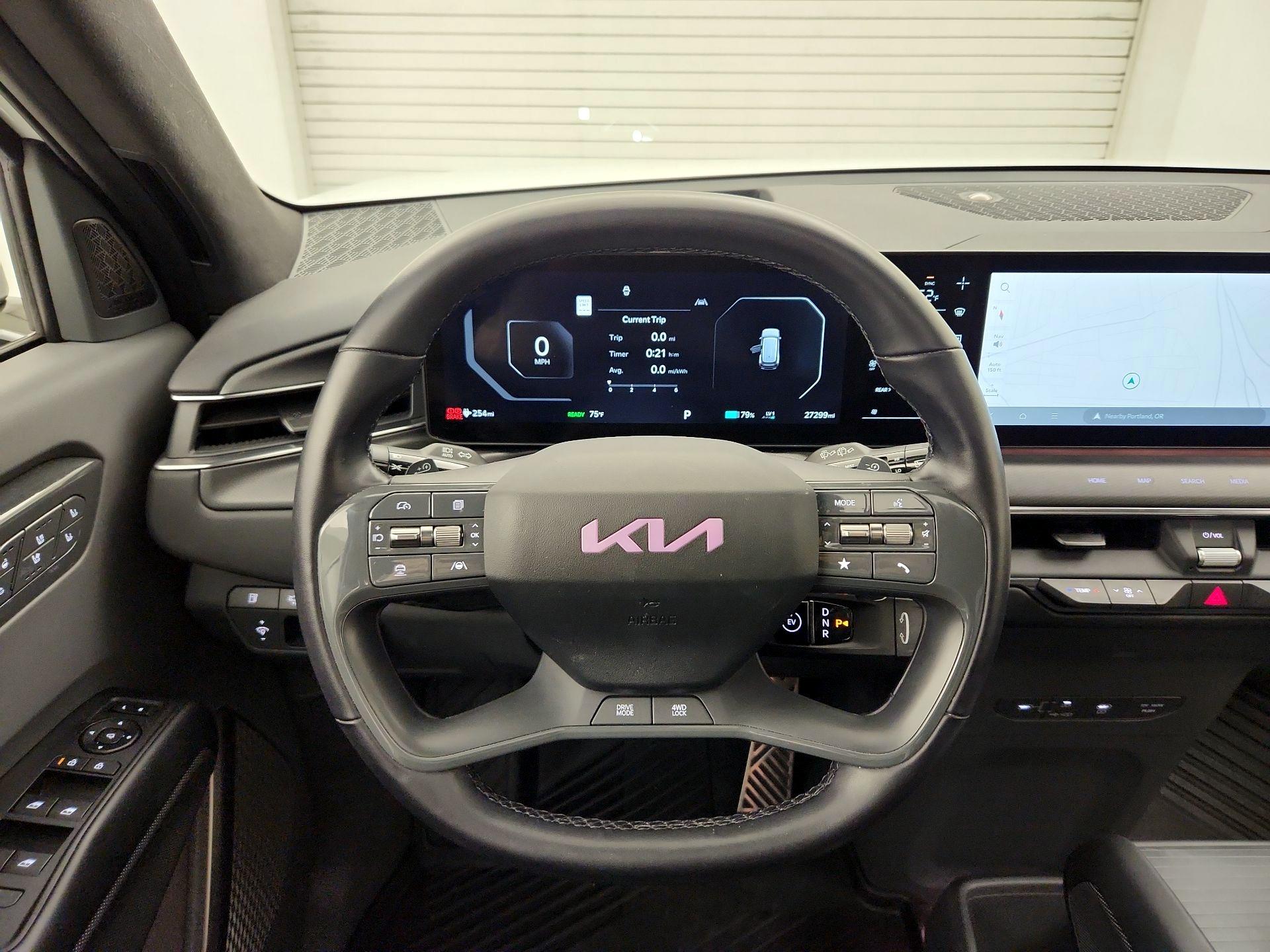 Thumbnail: 2024 Kia EV9 - 10