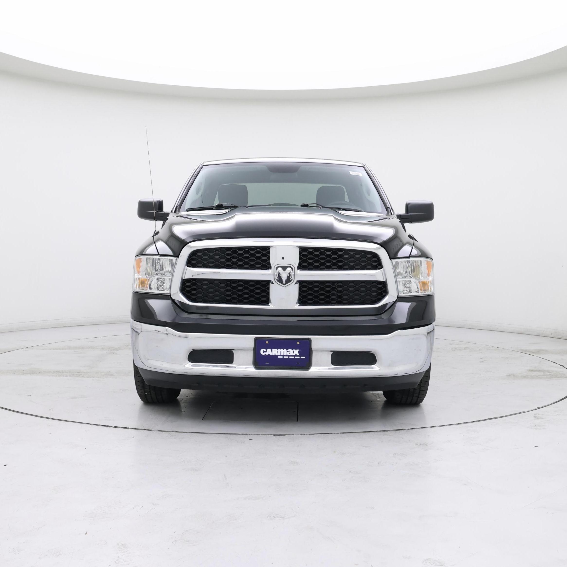 Thumbnail: 2019 RAM 1500 Classic - 5