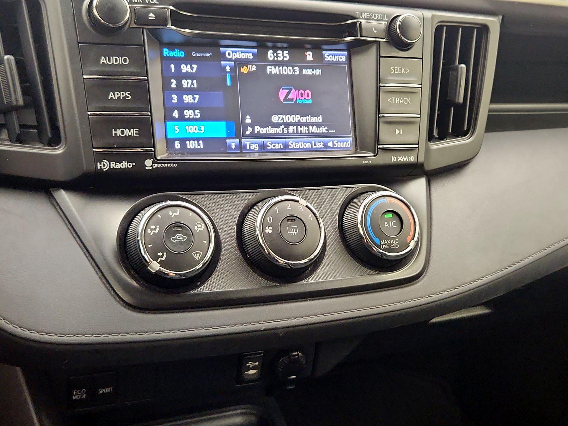 Thumbnail: 2017 Toyota RAV4 - 17