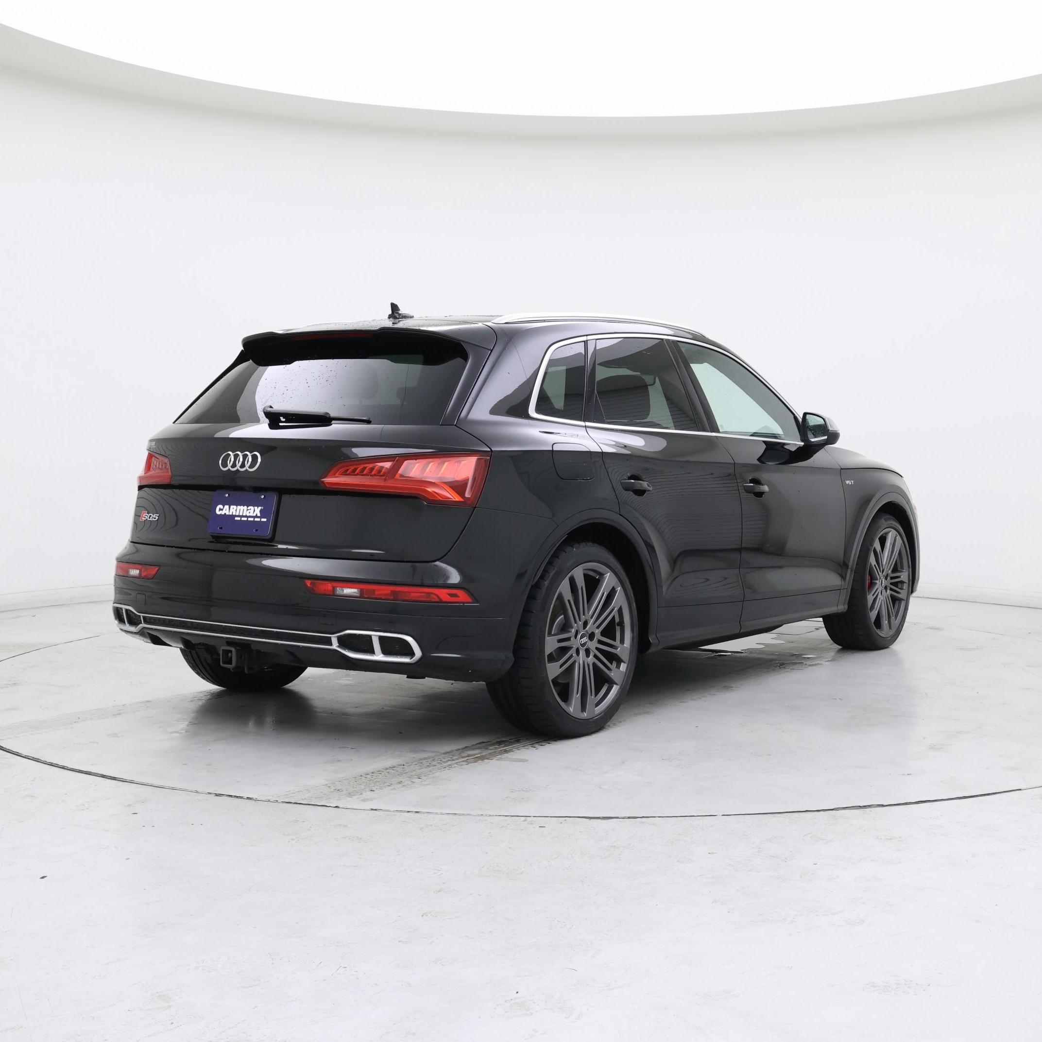 Thumbnail: 2018 Audi SQ5 - 8
